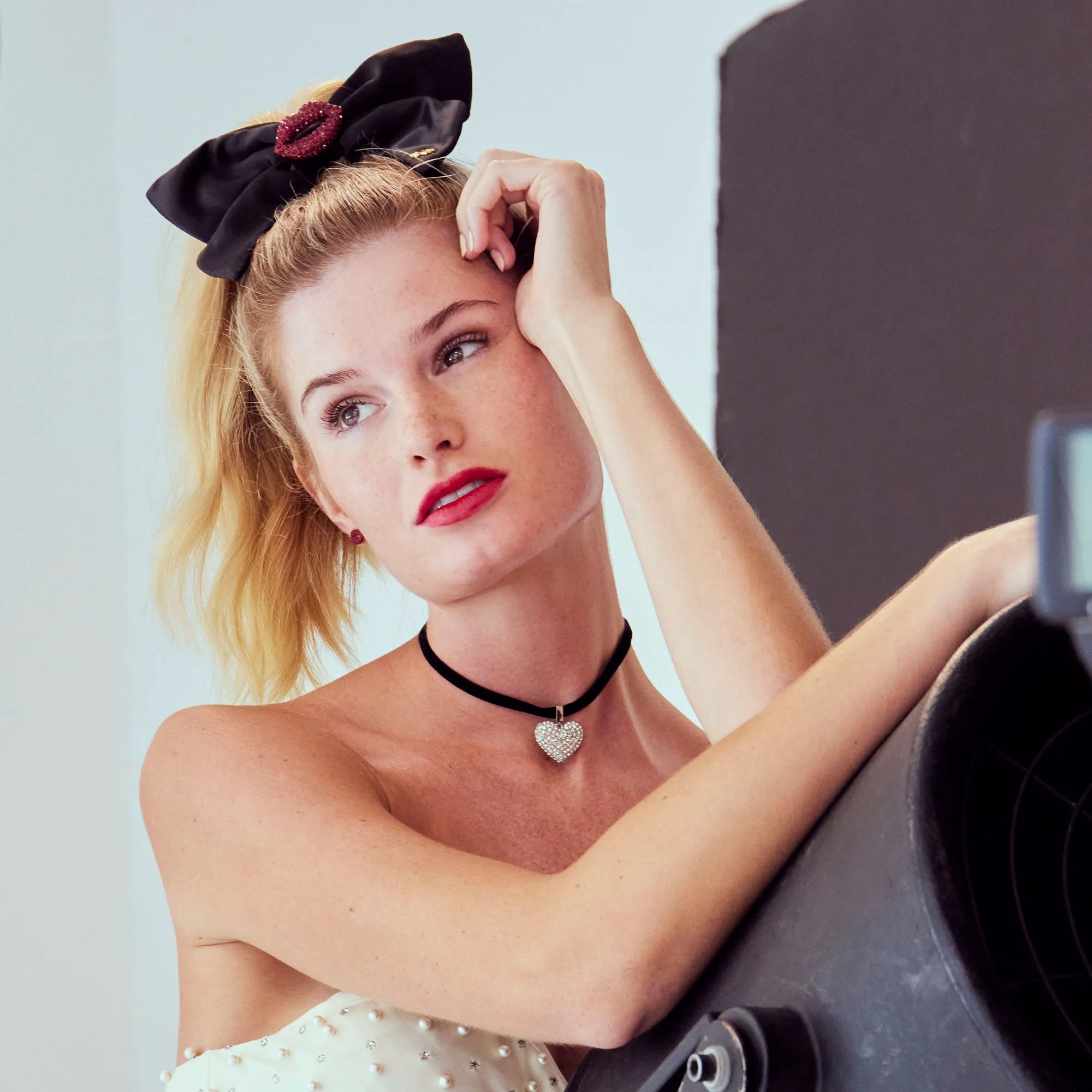 JET LELE SADOUGHI X MARILYN MONROE PAVE HEART CHOKER sold by Lele Sadoughi product image thumbnail 2