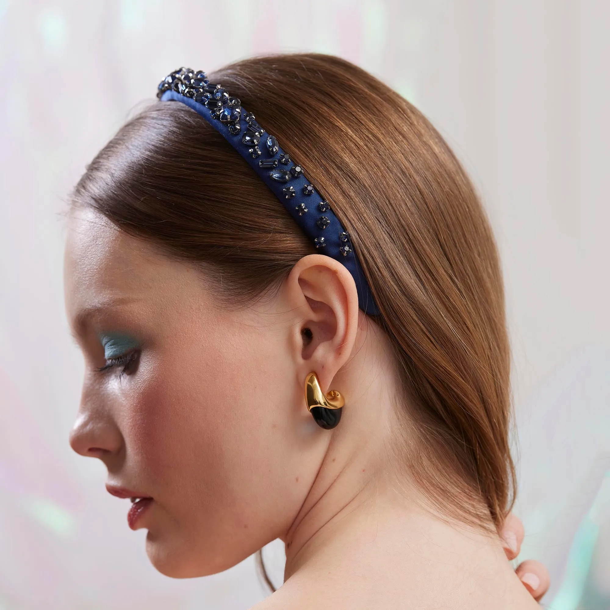 SEPTEMBER SAPPHIRE GIGI JEWELED BIRTHSTONE HEADBAND sold by Lele Sadoughi product image thumbnail 2