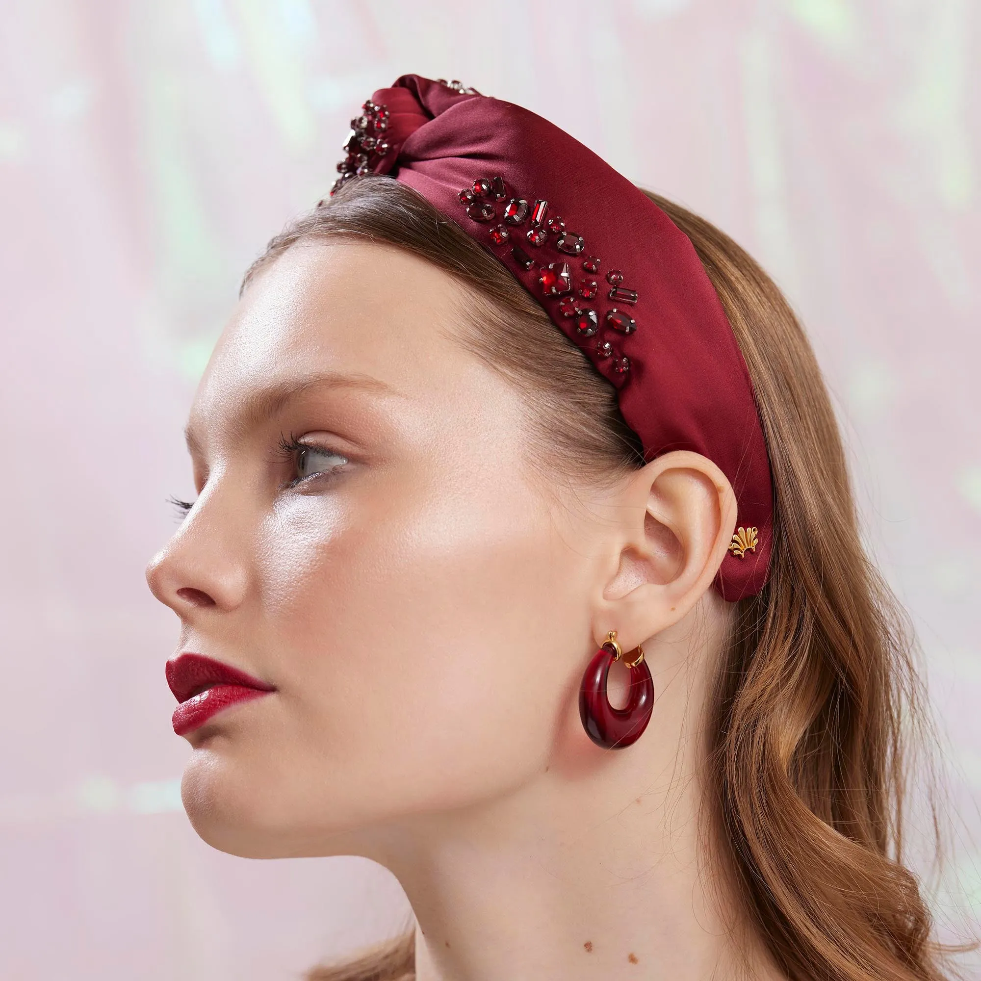 JANUARY GARNET MARLENE JEWELED BIRTHSTONE HEADBAND sold by Lele Sadoughi product image thumbnail 4