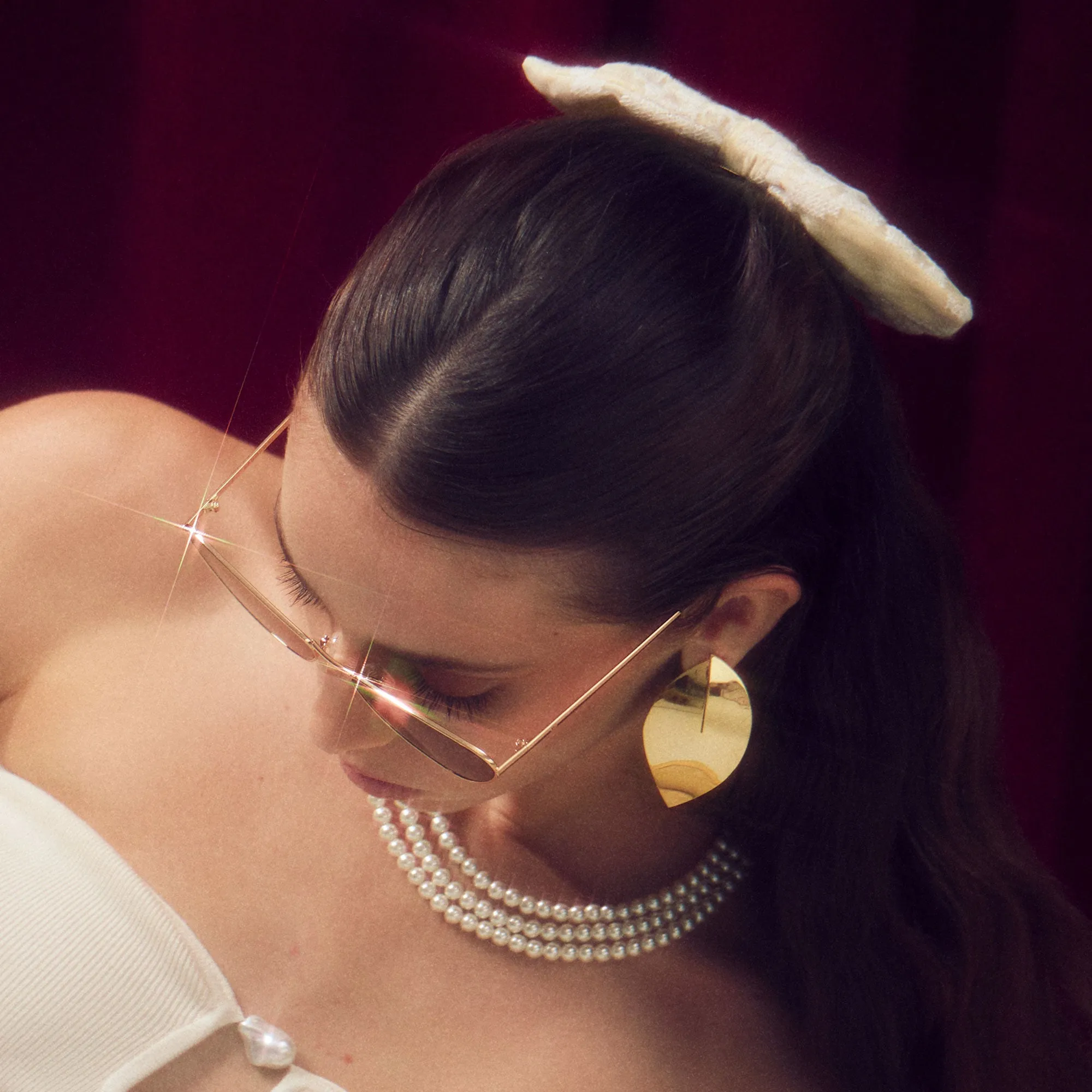 GOLD DECO FEATHER EARRINGS sold by Lele Sadoughi product image thumbnail 2