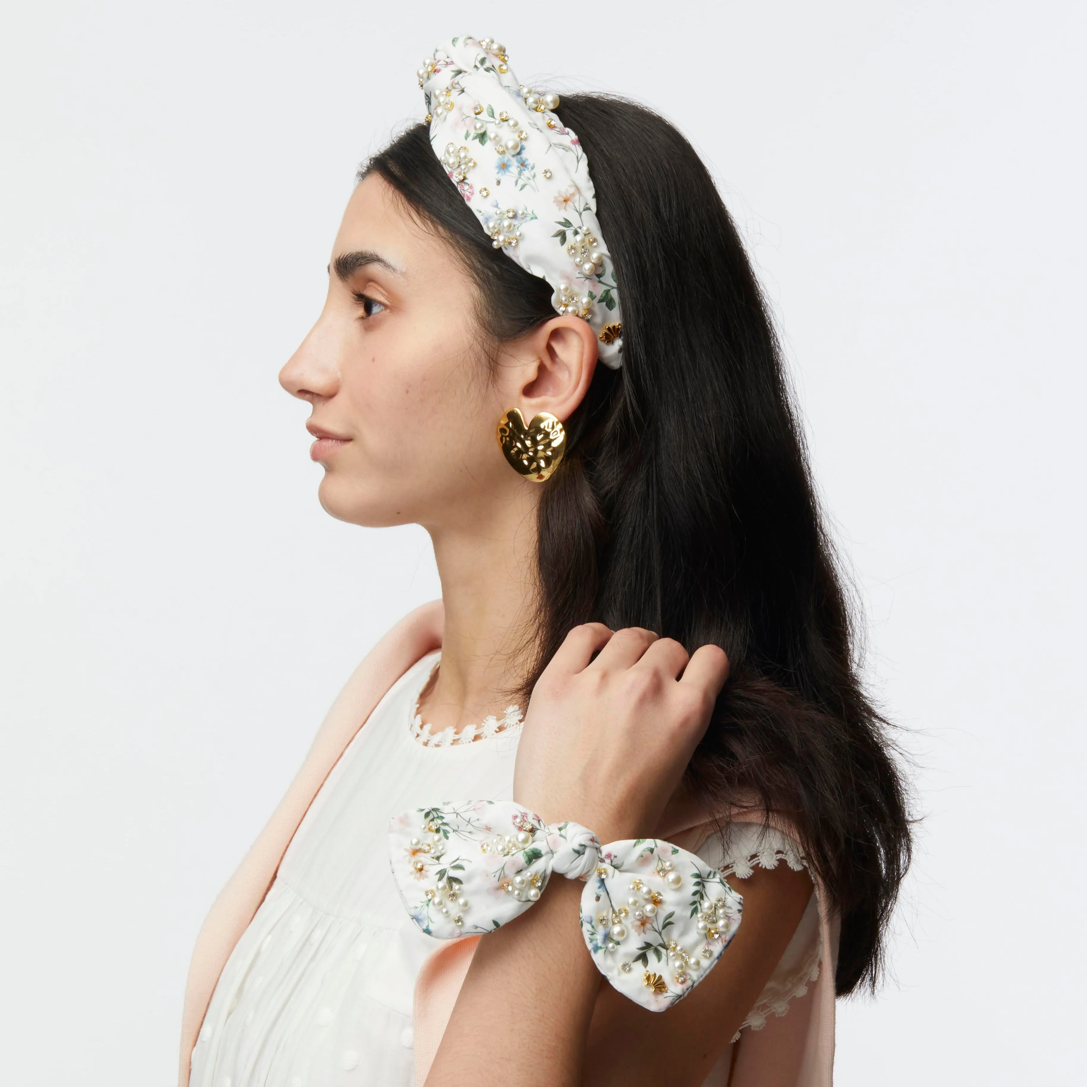 ANNIE MARLENE LIBERTY PEARL CRYSTAL HEADBAND sold by Lele Sadoughi product image thumbnail 4