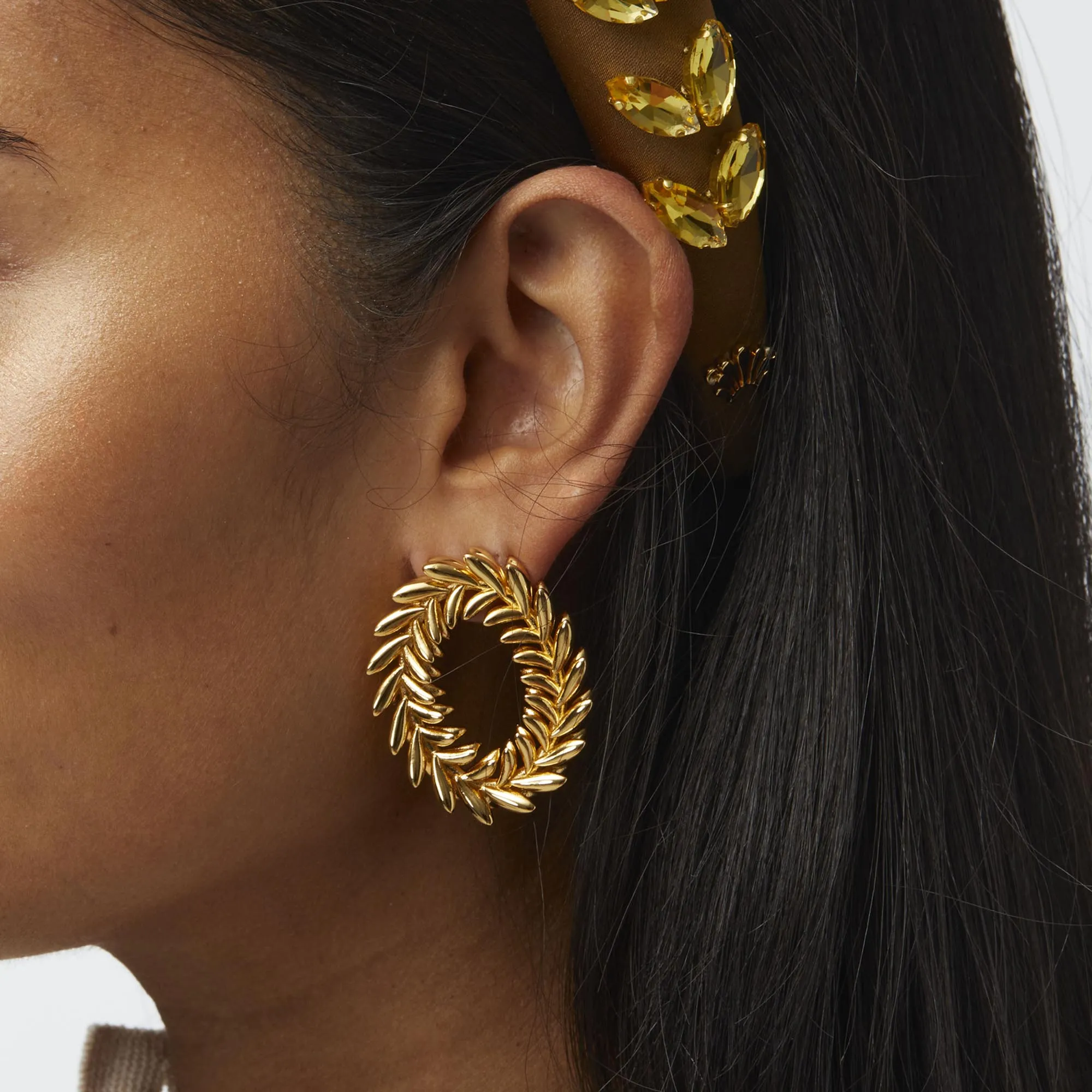 GOLD OVAL WREATH EARRINGS sold by Lele Sadoughi product image thumbnail 2