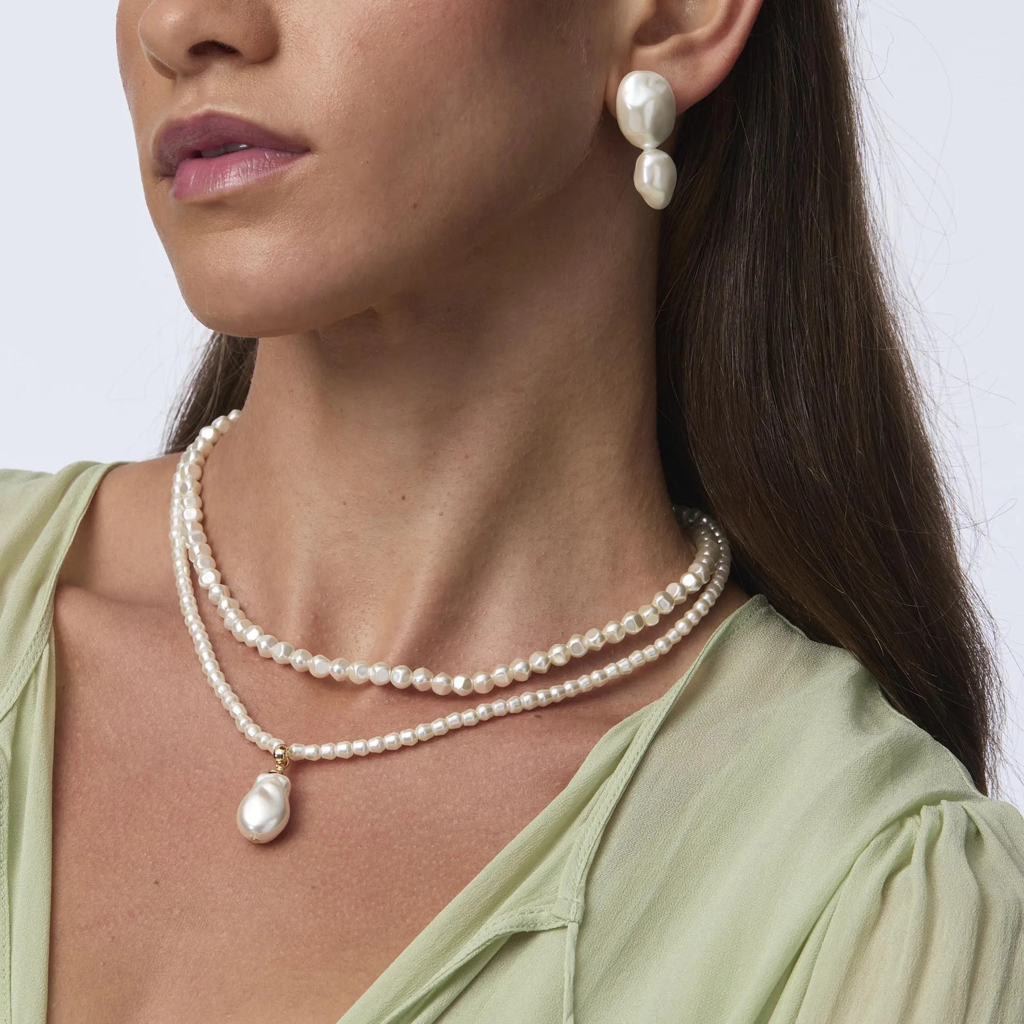 PEARL ESTATE LAYERED PEARL NECKLACE sold by Lele Sadoughi product image thumbnail 2