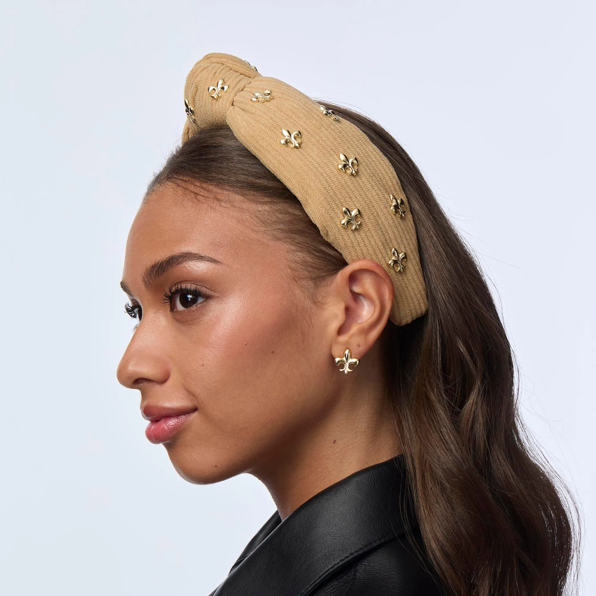BUFF KNOTTED FLEUR DE LIS EMBELLISHED HEADBAND sold by Lele Sadoughi product image thumbnail 4