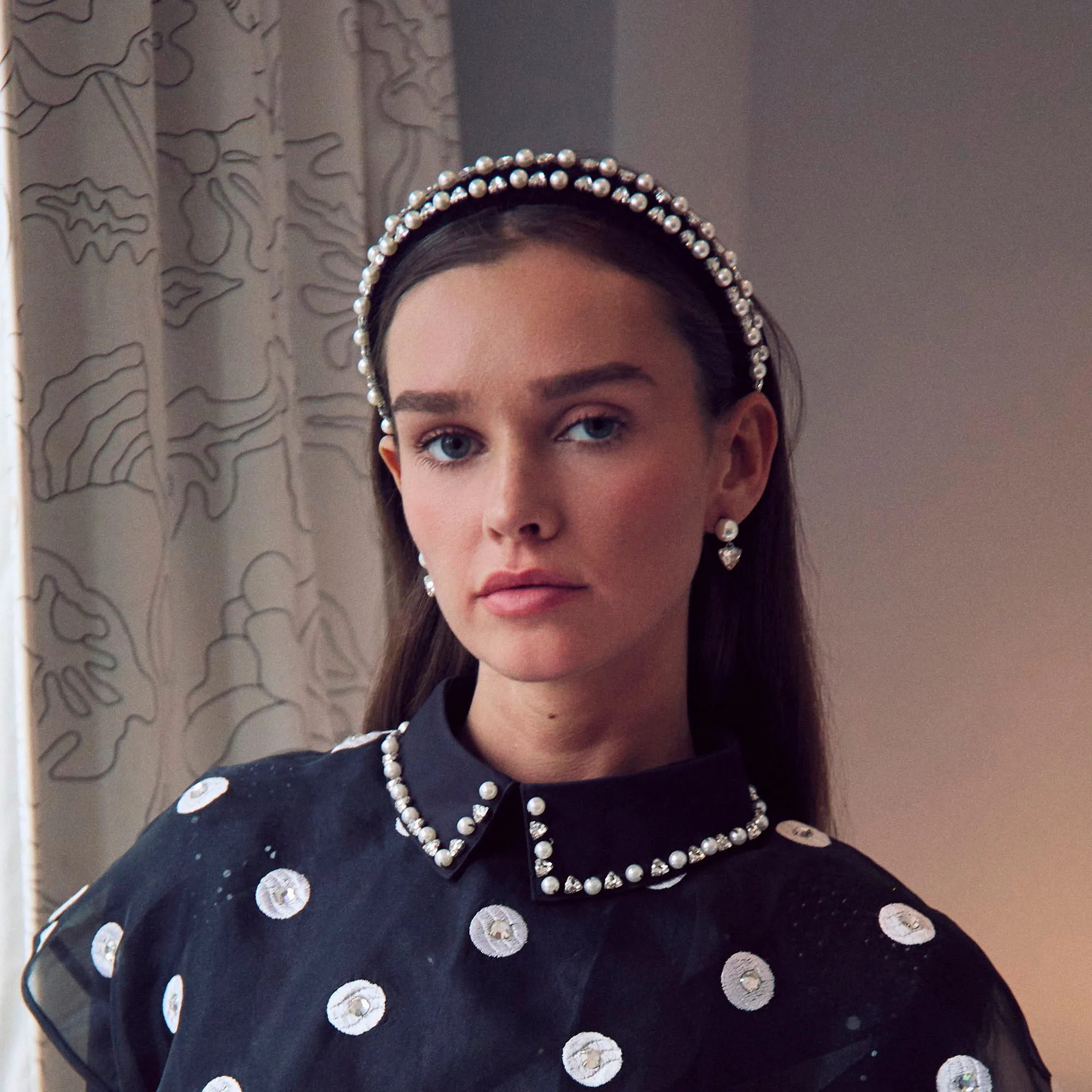 JET CHARLOTTE GEO CRYSTAL PEARL HEADBAND sold by Lele Sadoughi product image thumbnail 2