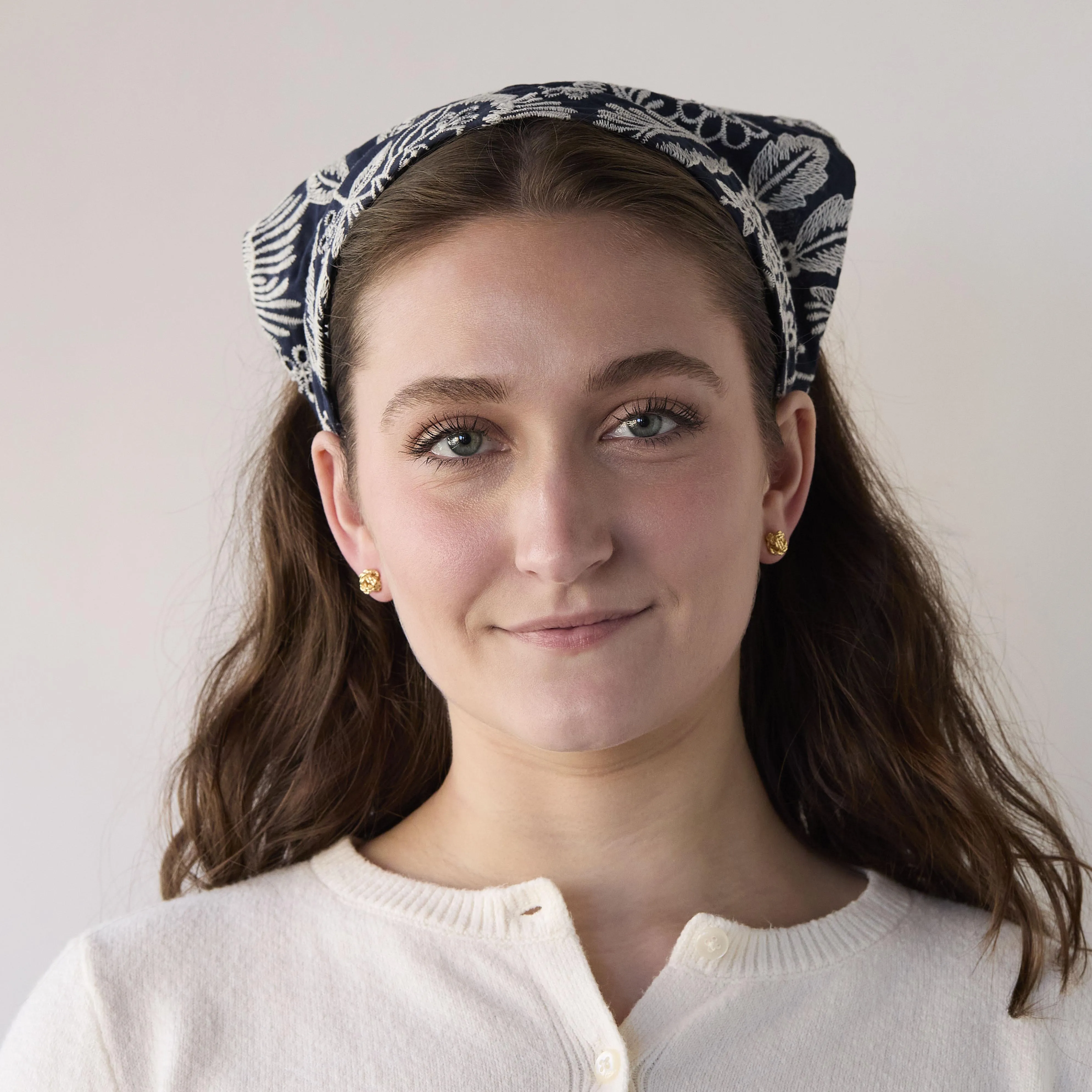 NAVY GARDEN JACKIE EMBROIDERED EYELET HANDKERCHIEF HEADBAND sold by Lele Sadoughi product image thumbnail 2