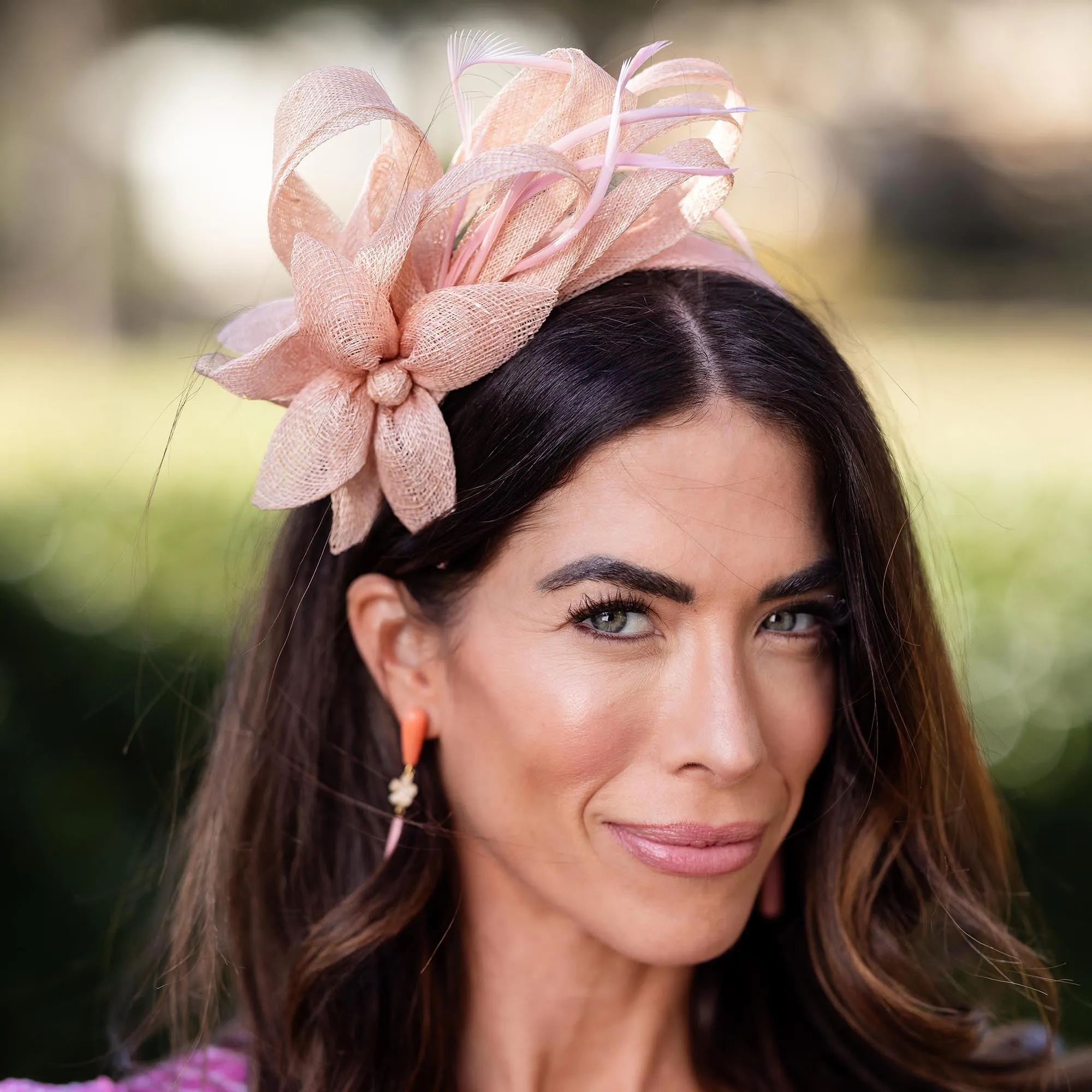 BLUSH PINWHEEL HOLLY SINAMAY HEADBAND sold by Lele Sadoughi product image thumbnail 2