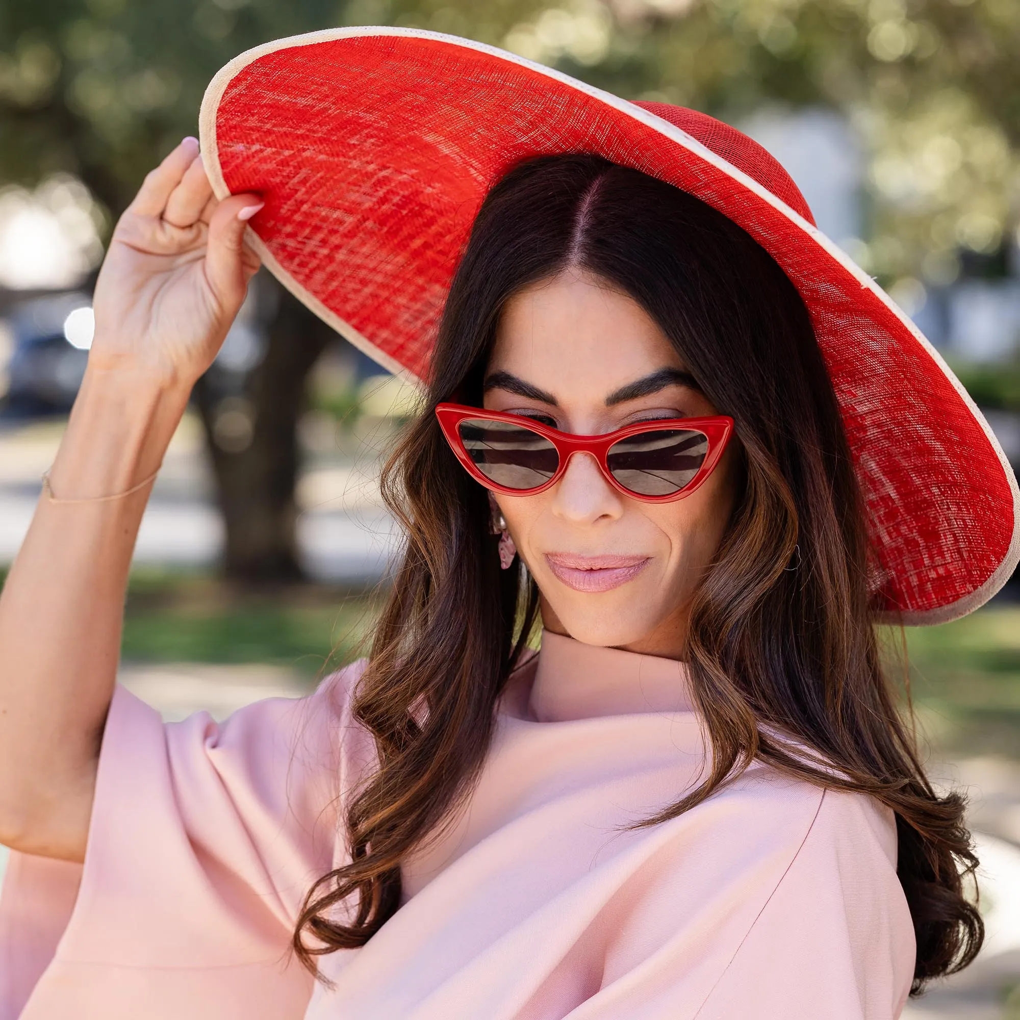 RED SUZANNAH FASCINATOR sold by Lele Sadoughi product image thumbnail 4