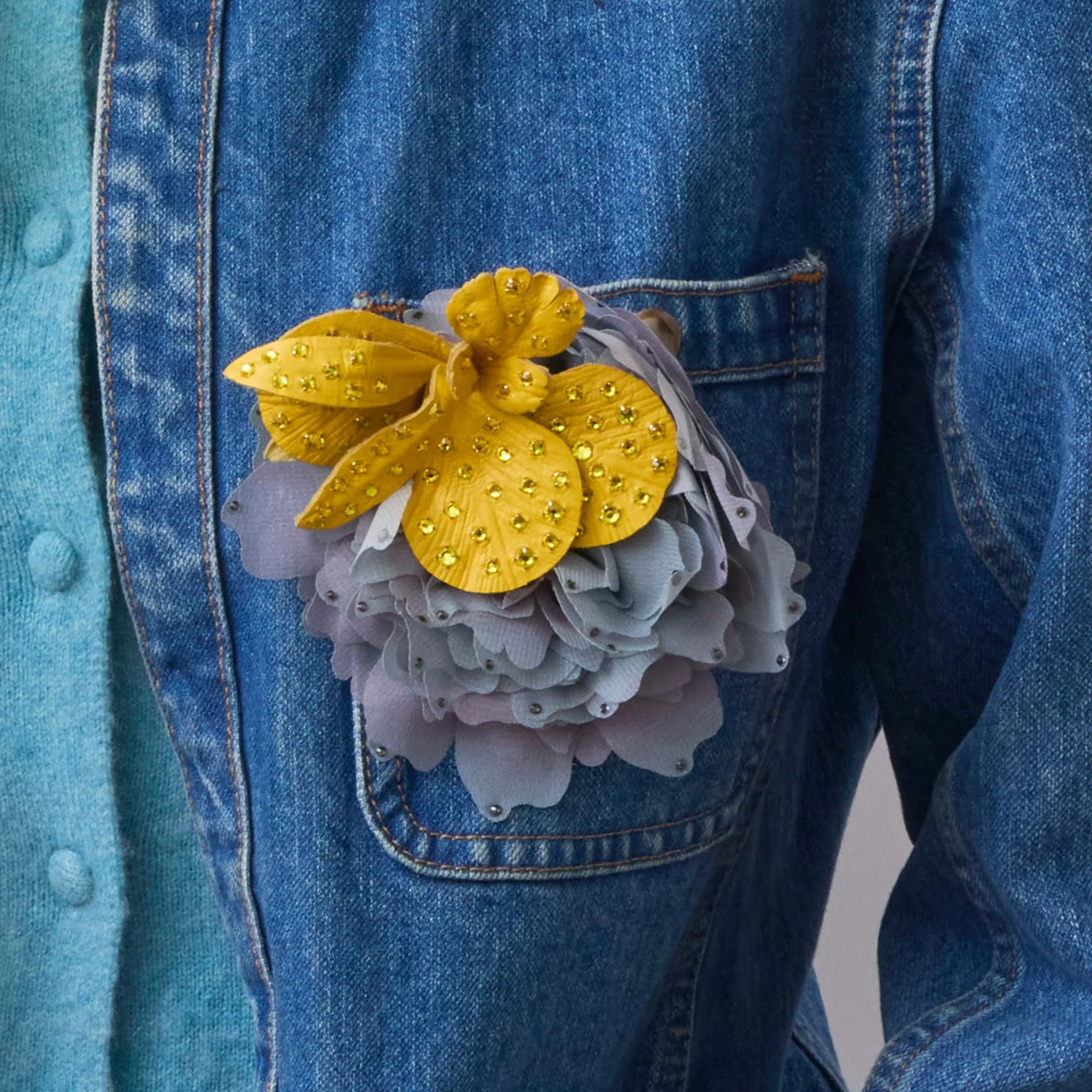 YELLOW BLUE CRYSTAL FLOWER BROOCH sold by Lele Sadoughi product image thumbnail 2