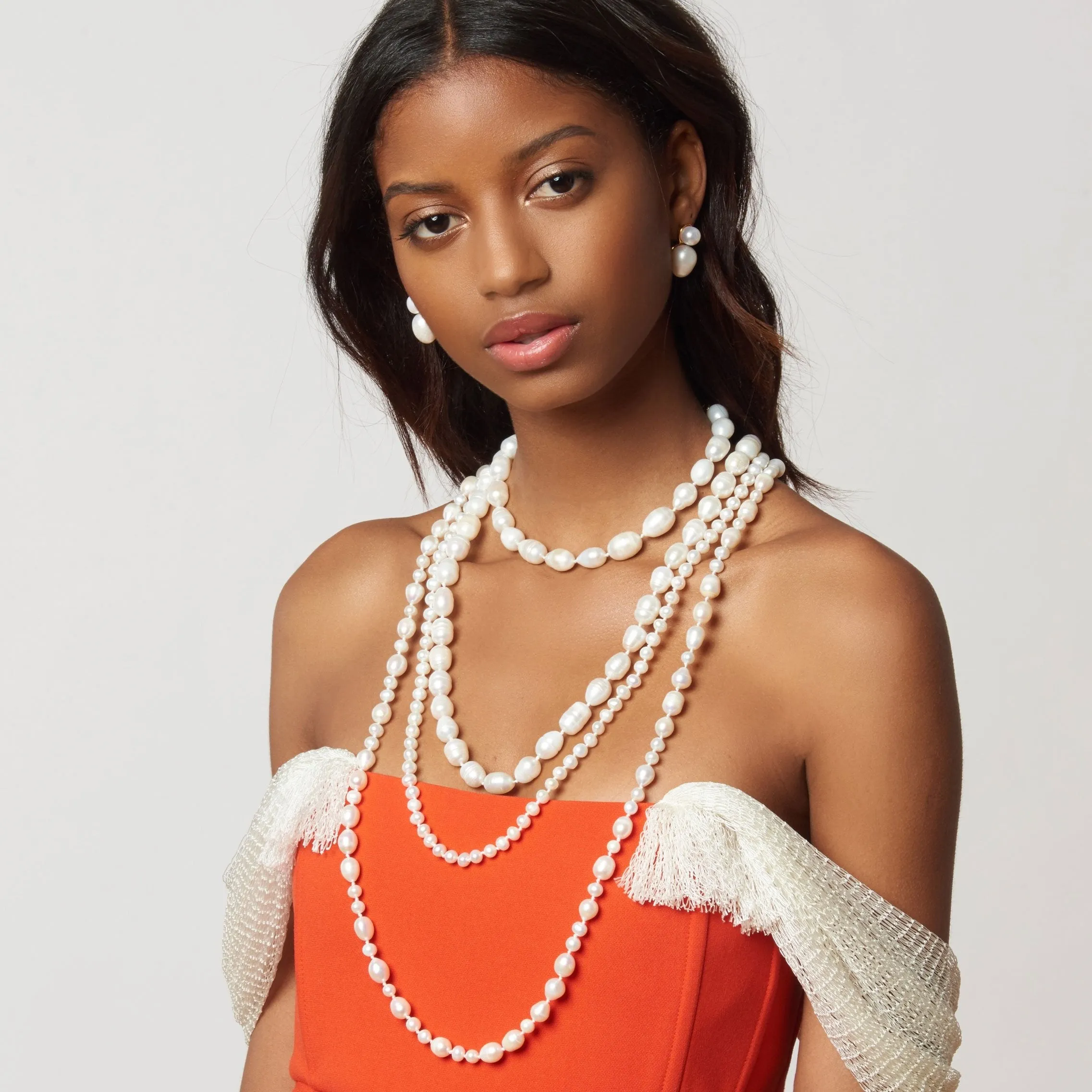 FRESHWATER PEARL ROPE LENGTH NECKLACE sold by Lele Sadoughi product image thumbnail 2