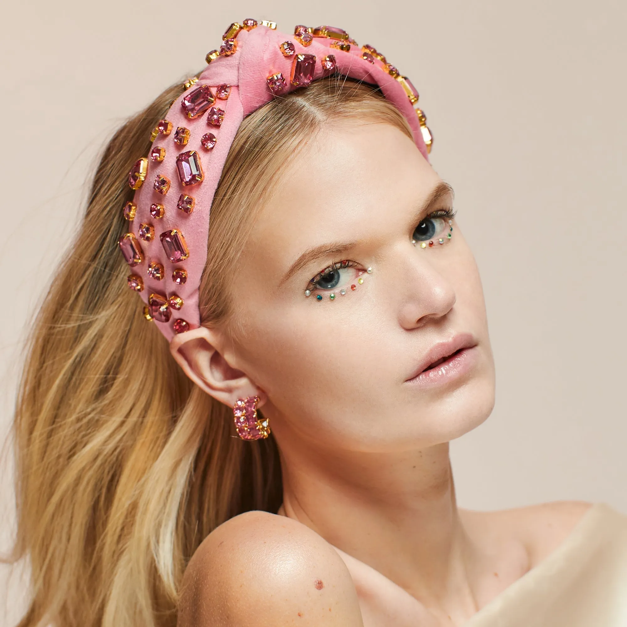 OCTOBER TOURMALINE RECTANGLE CRYSTAL VELVET KNOTTED HEADBAND sold by Lele Sadoughi product image thumbnail 2