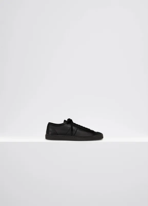 LINOLEUM BASIC LACED UP TRAINERS sold by Lemaire