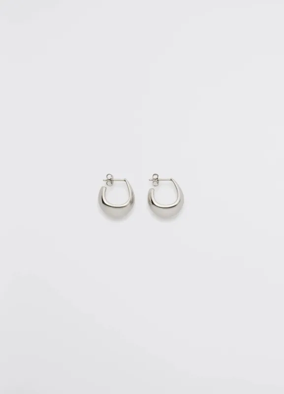 CURVED MINI DROP IN SILVER made by Lemaire