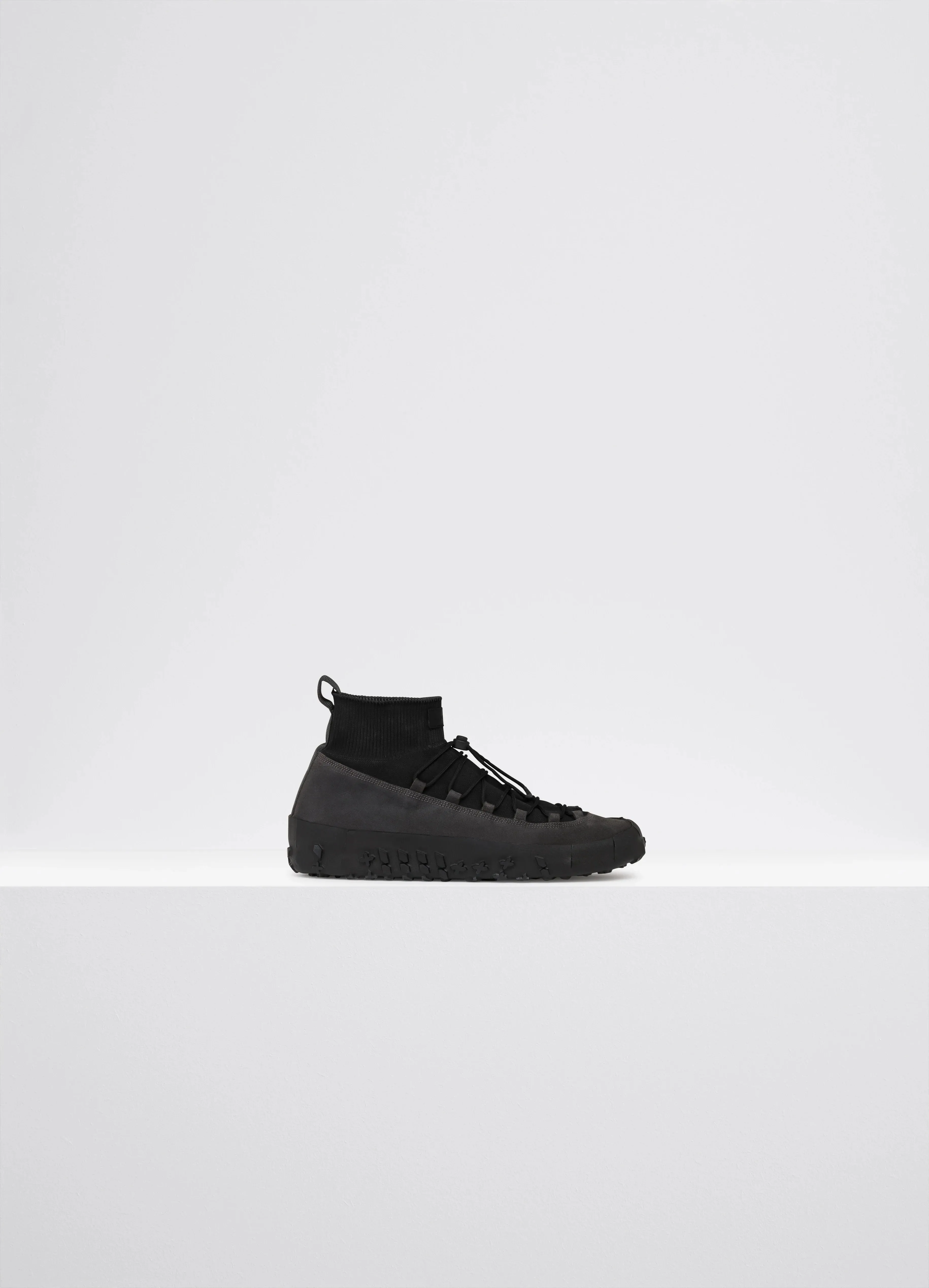 VIBRAM WRAP ON SNEAKERS sold by Lemaire