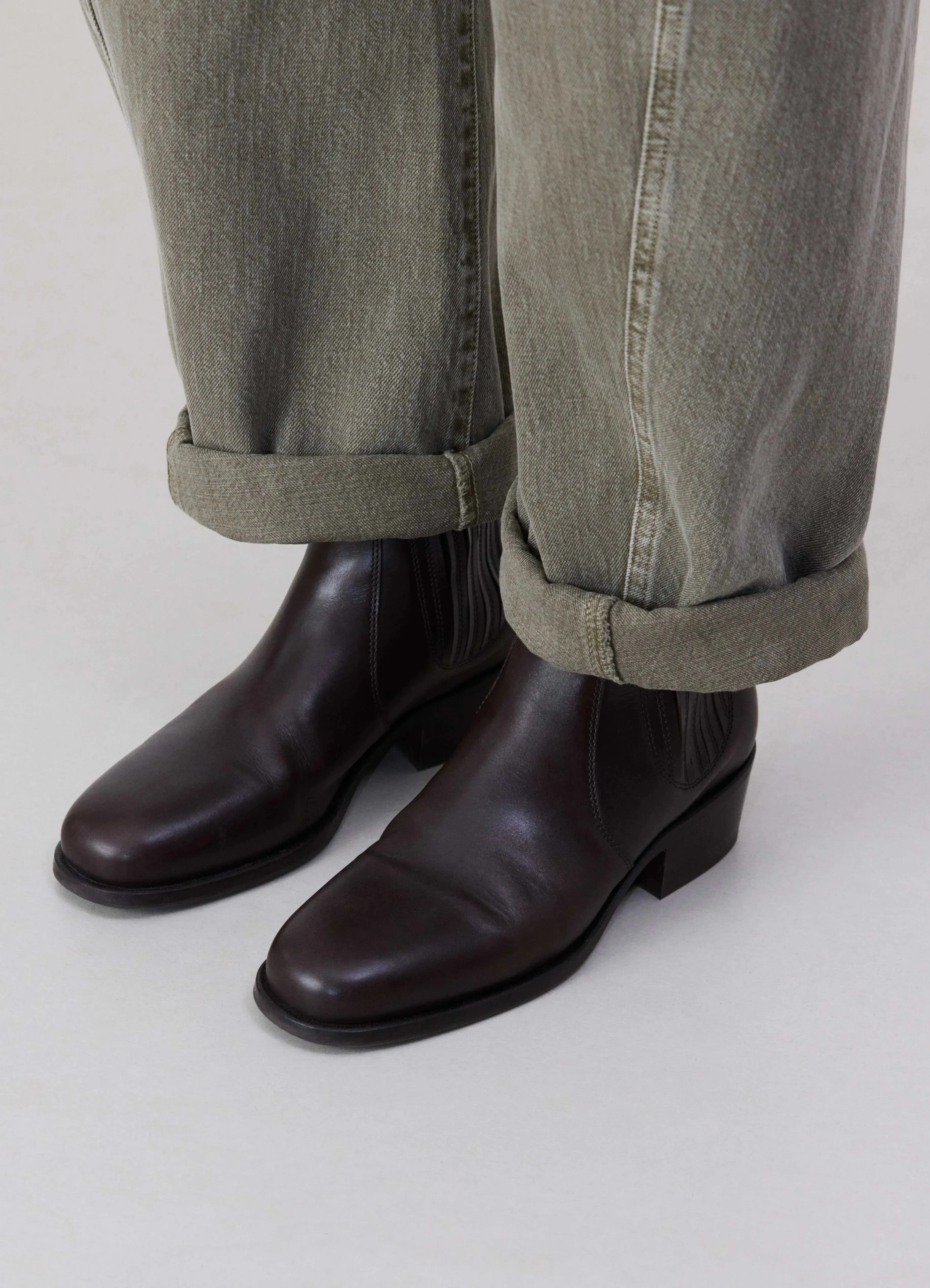 CHELSEA BOOTS IN LEATHER sold by Lemaire product image thumbnail 2