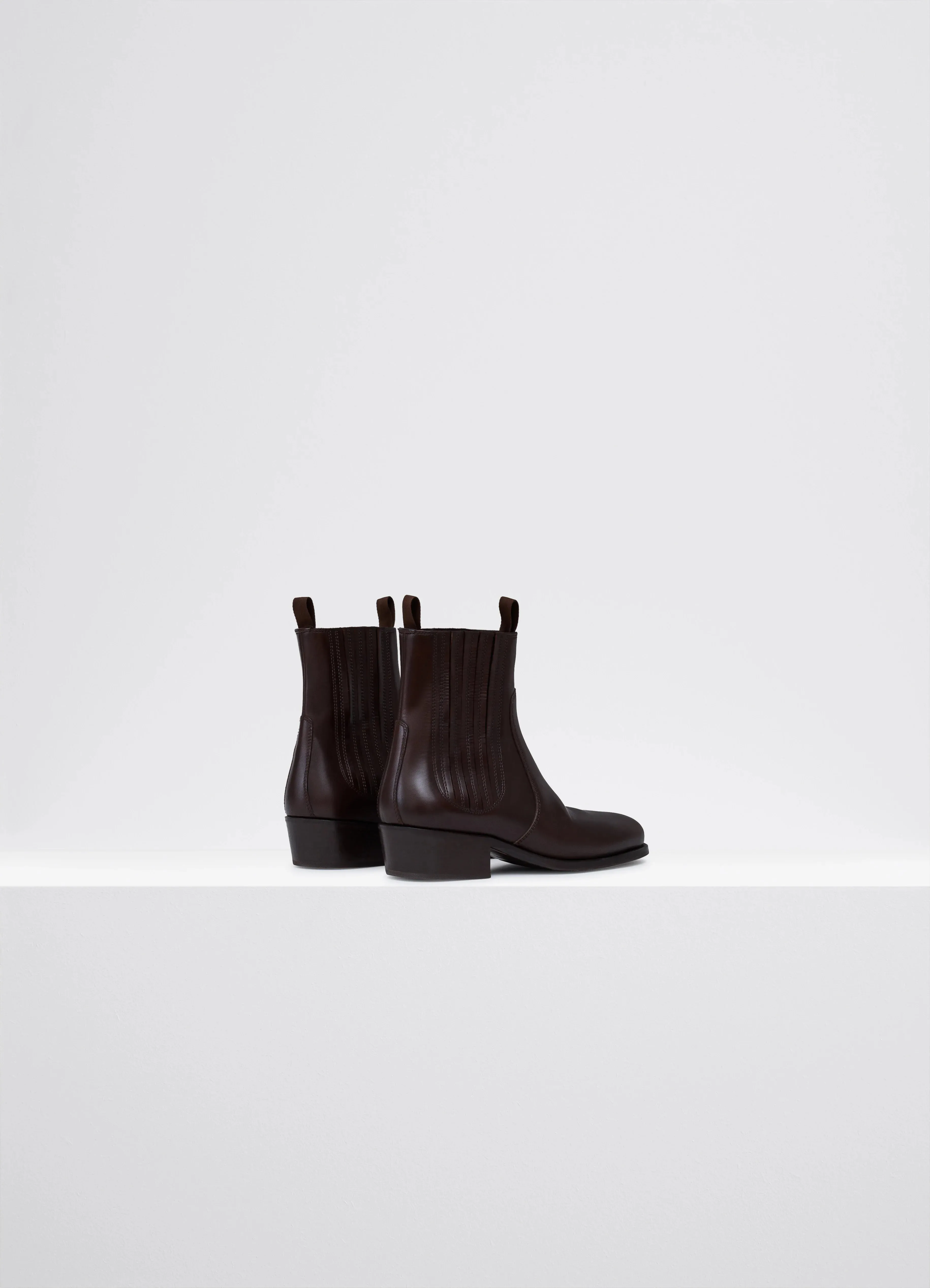 CHELSEA BOOTS IN LEATHER sold by Lemaire product image thumbnail 4