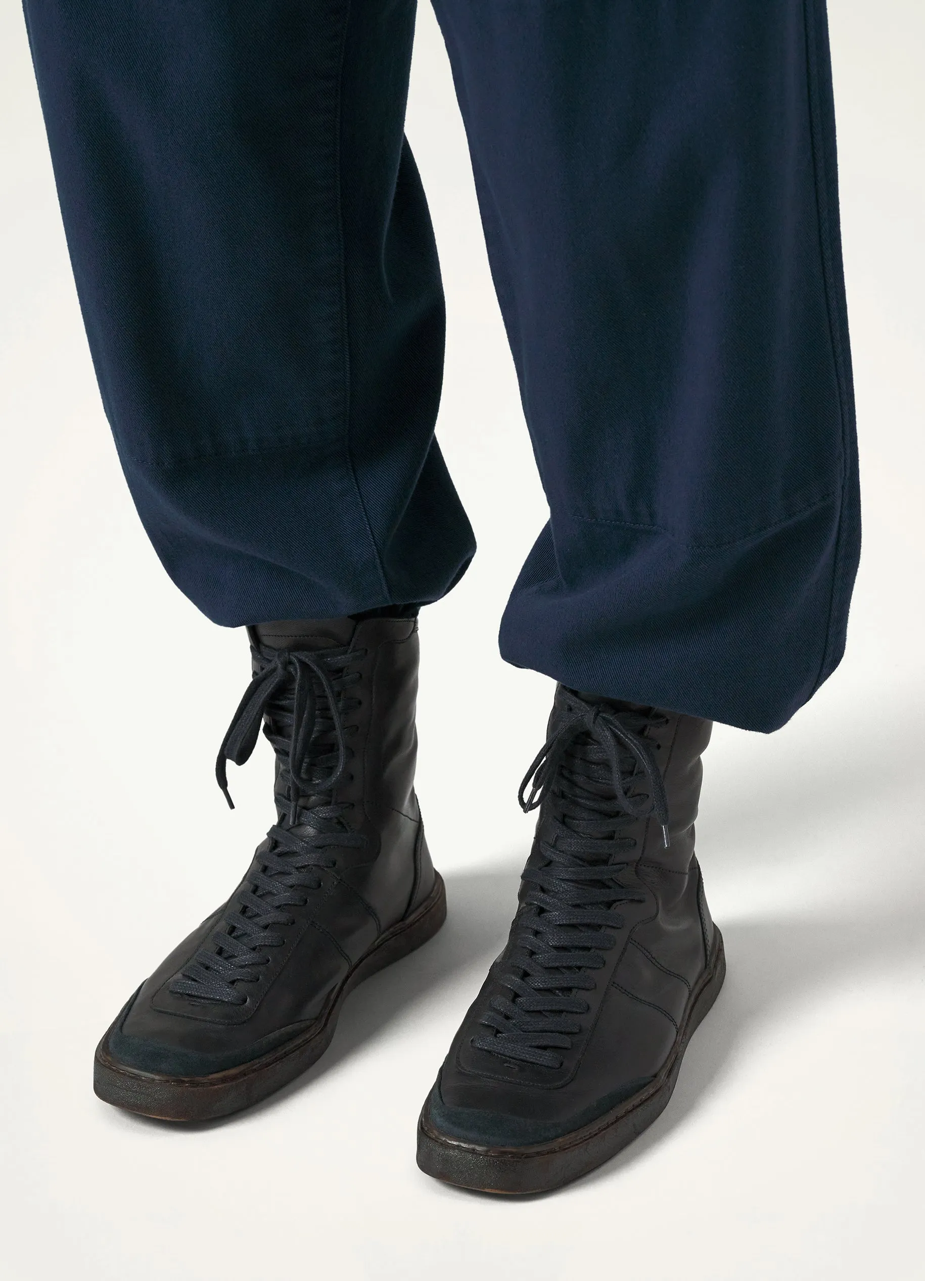 LINOLEUM BOXING TRAINERS sold by Lemaire product image thumbnail 2