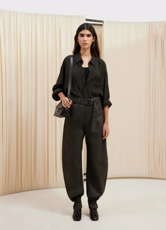 BELTED TAPERED PANTS sold by Lemaire