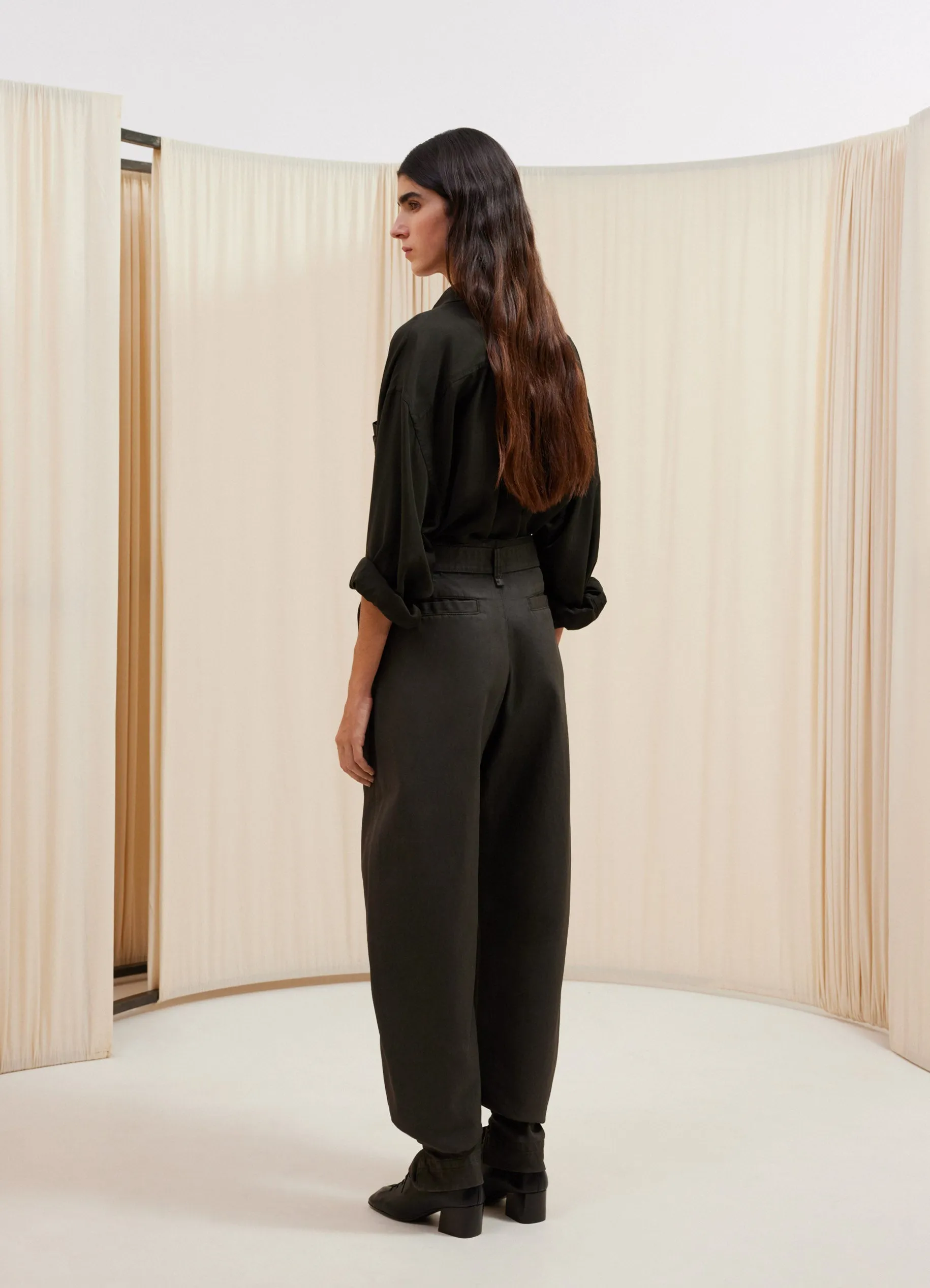 BELTED TAPERED PANTS sold by Lemaire product image thumbnail 2