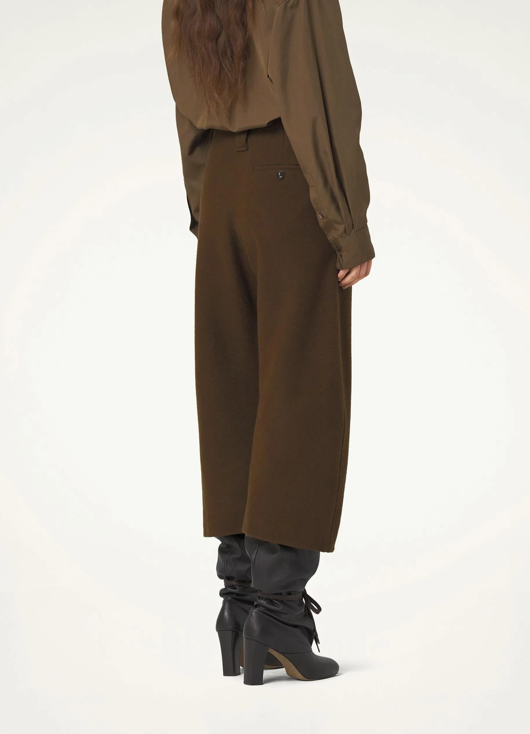 CROPPED CURVED PANTS sold by Lemaire product image thumbnail 3