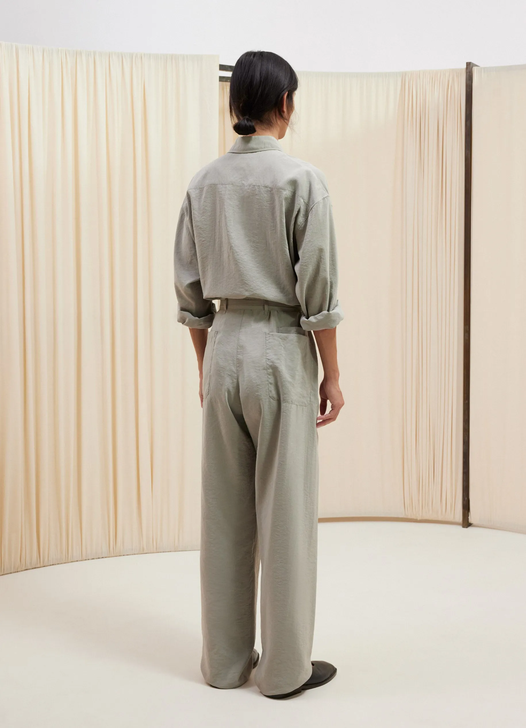 SEAMLESS BELTED PANTS sold by Lemaire product image thumbnail 2