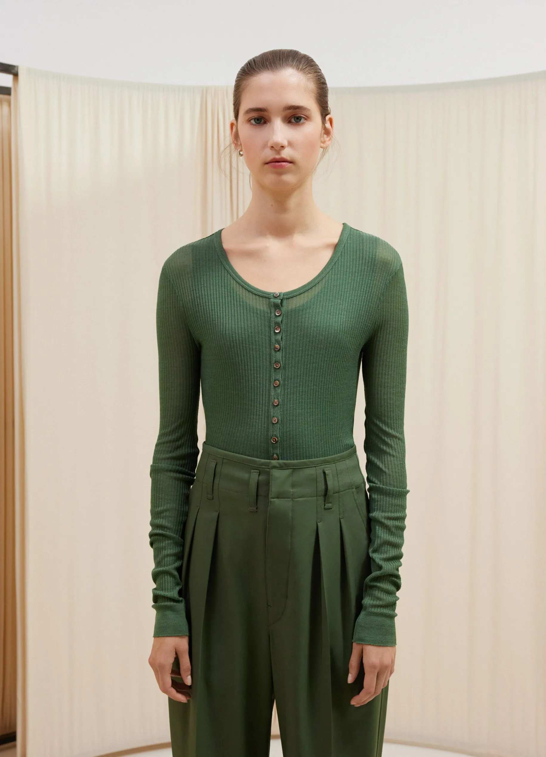 SEAMLESS RIB TOP WITH BUTTONS sold by Lemaire