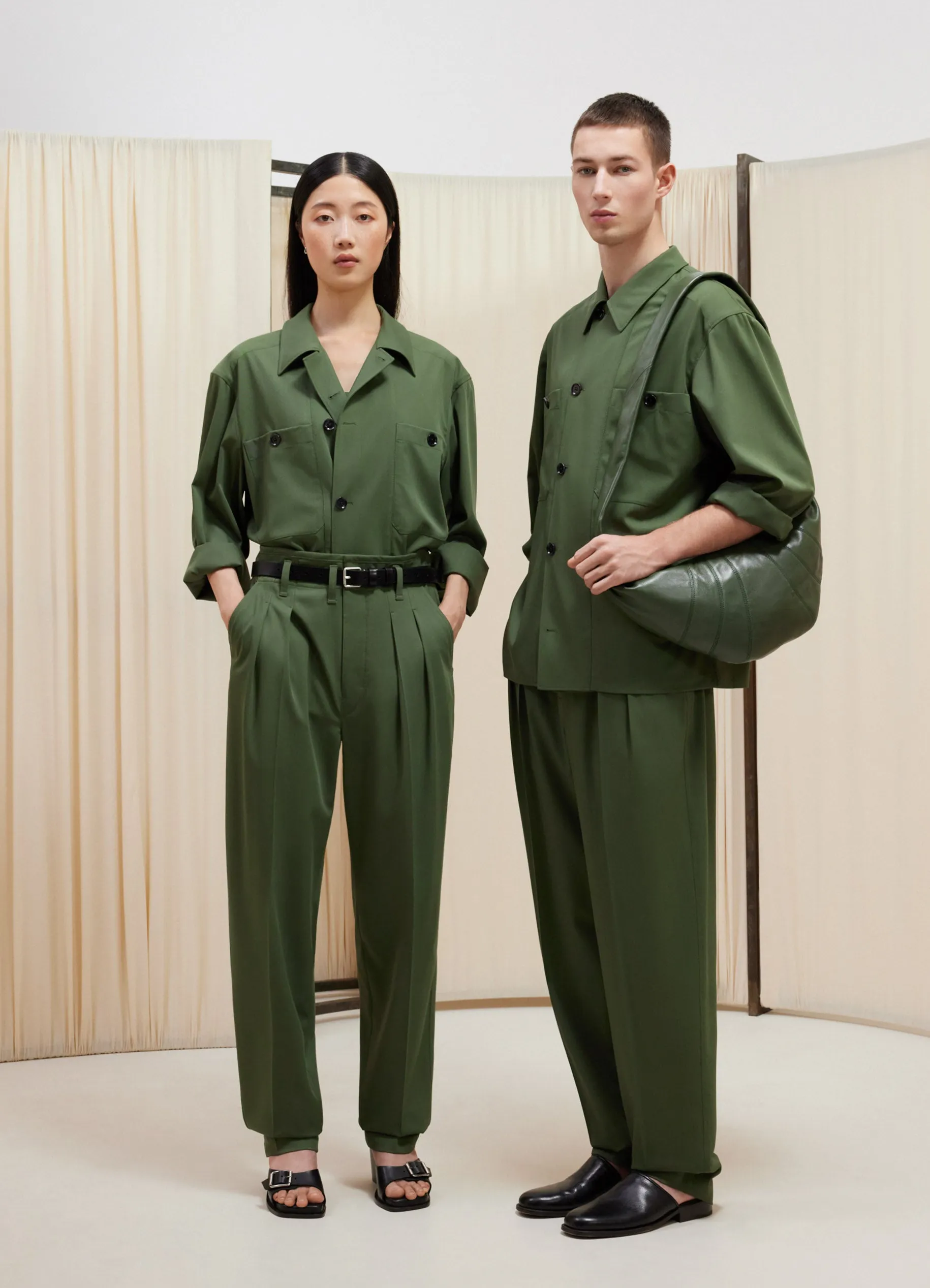 TAILORED PLEATED PANTS sold by Lemaire