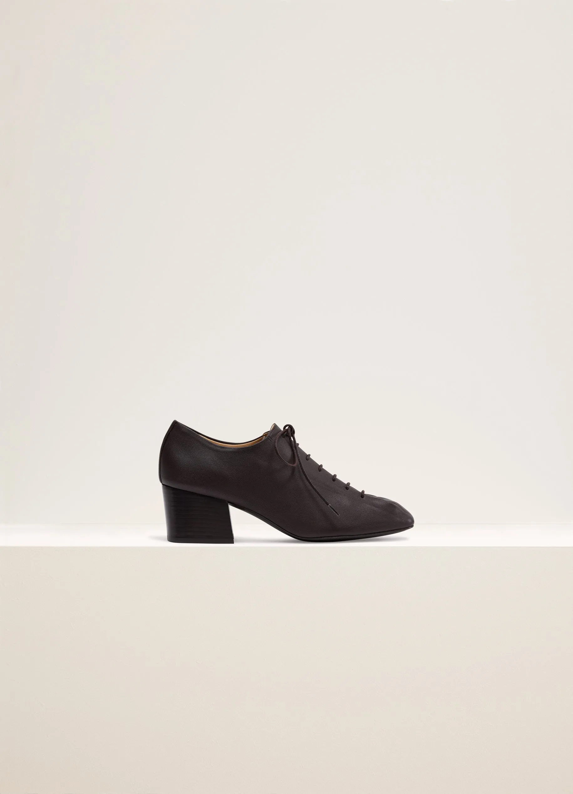 SOURIS CLASSIC DERBIES WITH CUBAN HEELS sold by Lemaire
