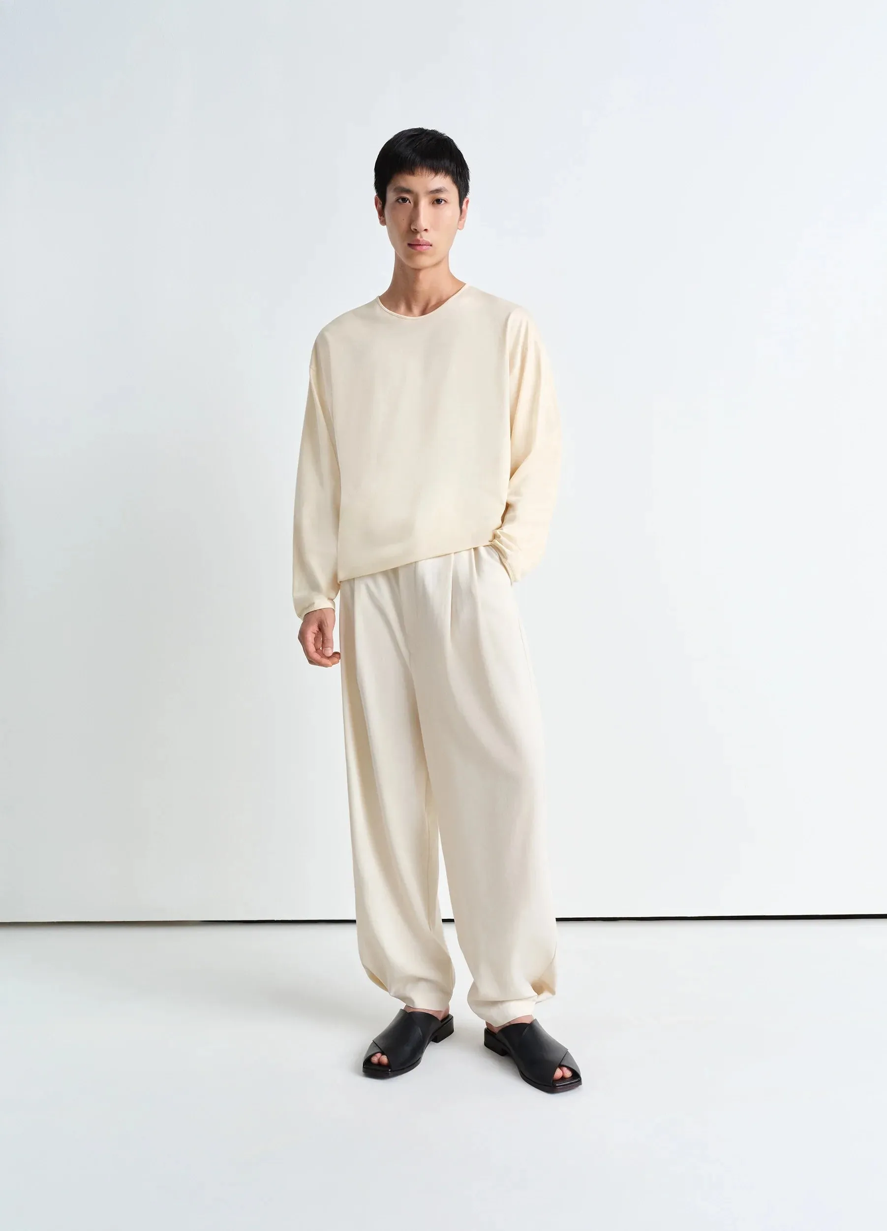 LS RELAXED TEE sold by Lemaire product image thumbnail 3