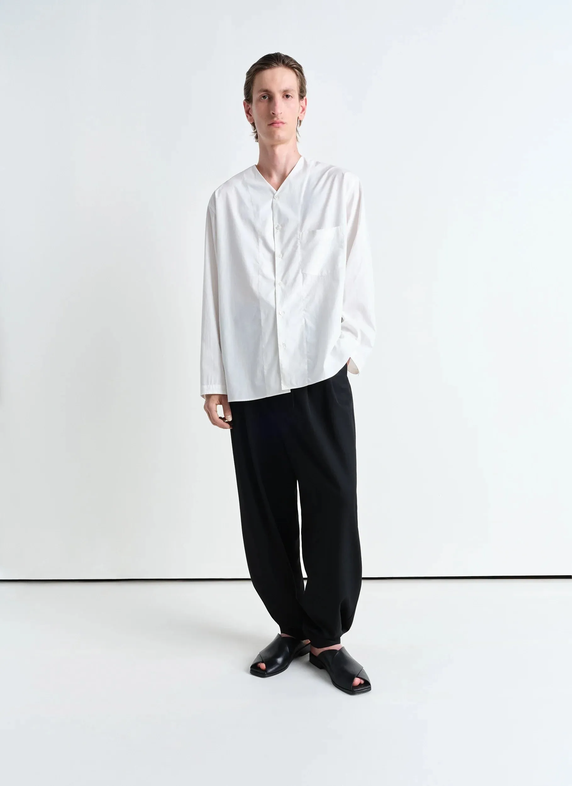 DRAWSTRING PLEATED PANTS sold by Lemaire