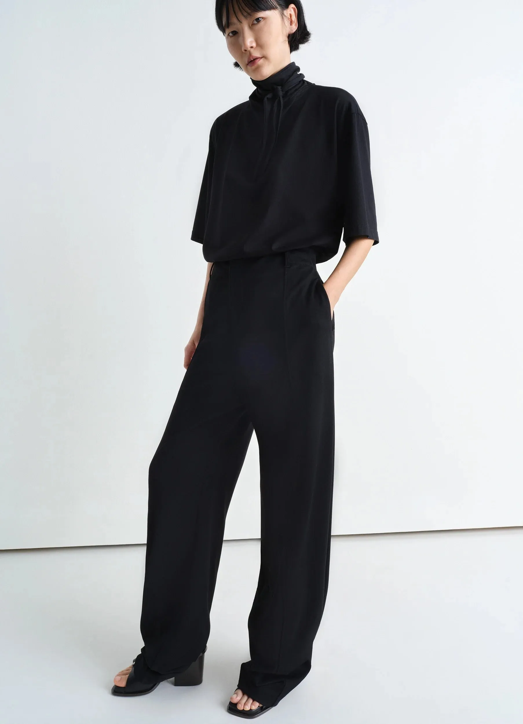 RELAXED VOLUME PANTS sold by Lemaire product image thumbnail 3
