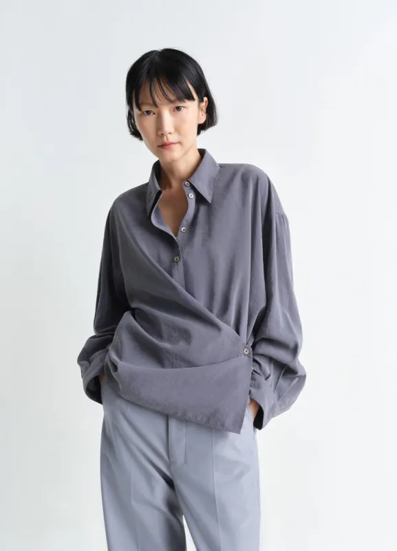 STRAIGHT COLLAR TWISTED SHIRT sold by Lemaire