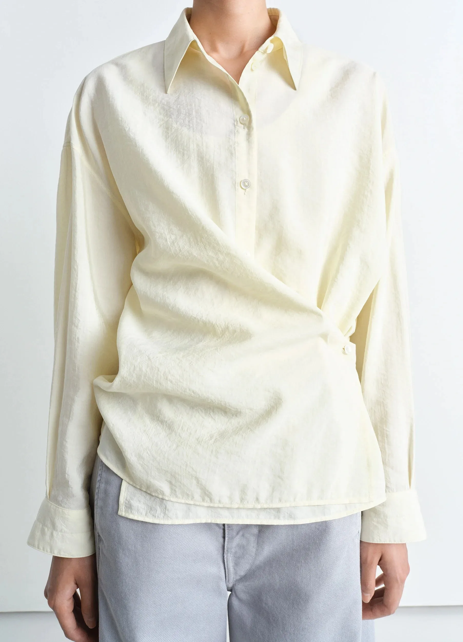 STRAIGHT COLLAR TWISTED SHIRT sold by Lemaire