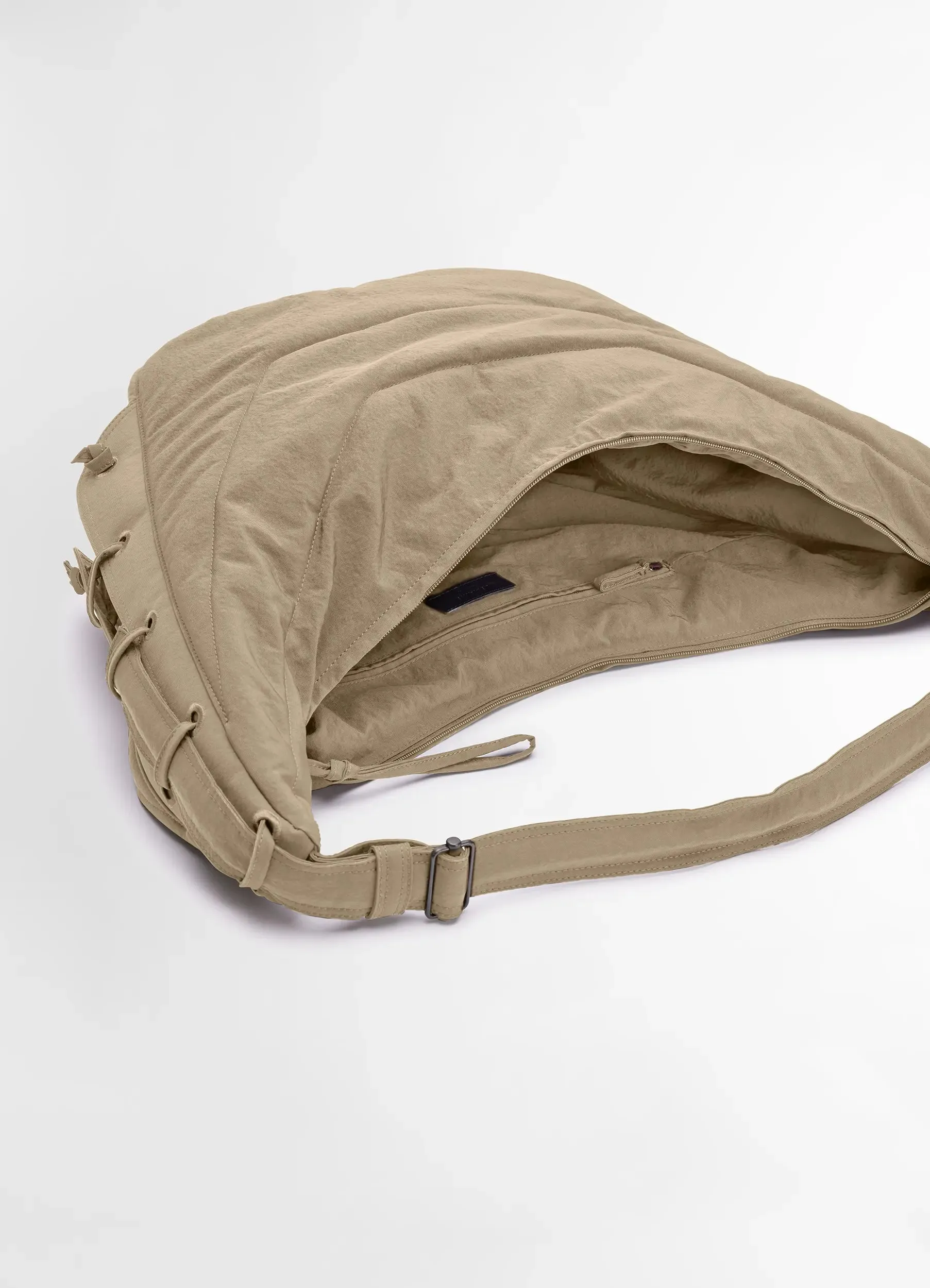 LARGE SOFT GAME BAG sold by Lemaire product image thumbnail 3