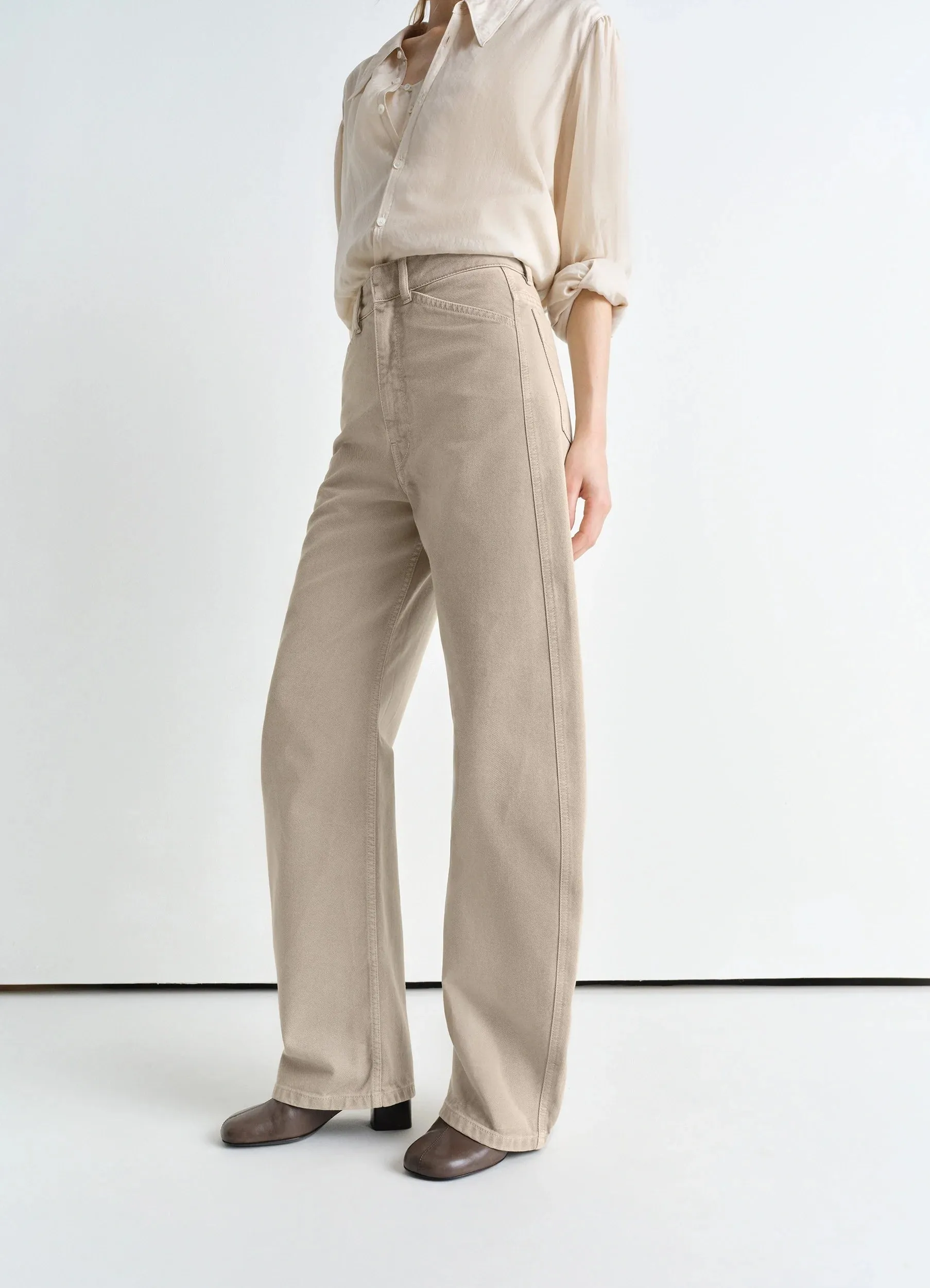 HIGH WAISTED CURVED PANTS sold by Lemaire product image thumbnail 3