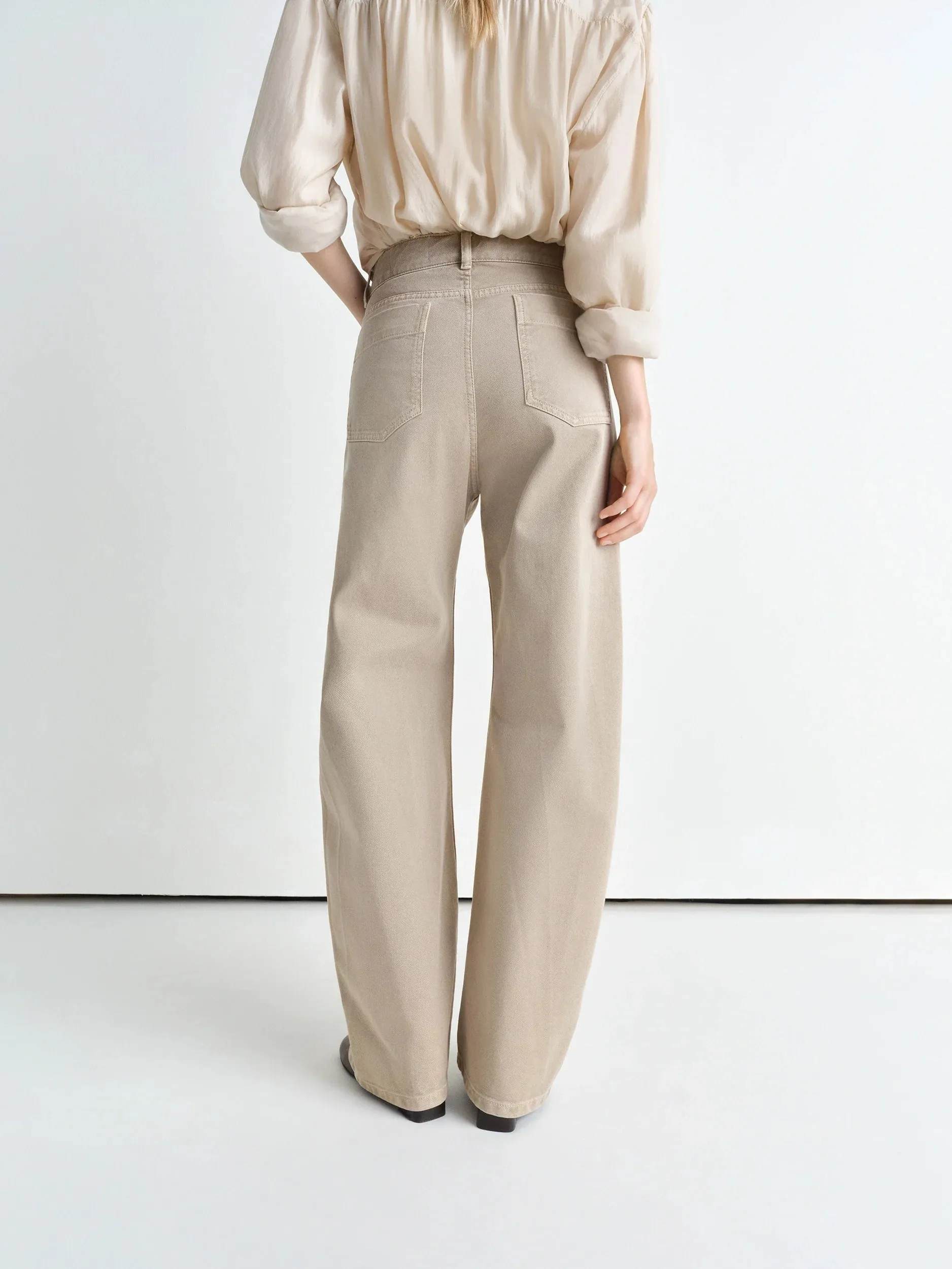 HIGH WAISTED CURVED PANTS sold by Lemaire product image thumbnail 4