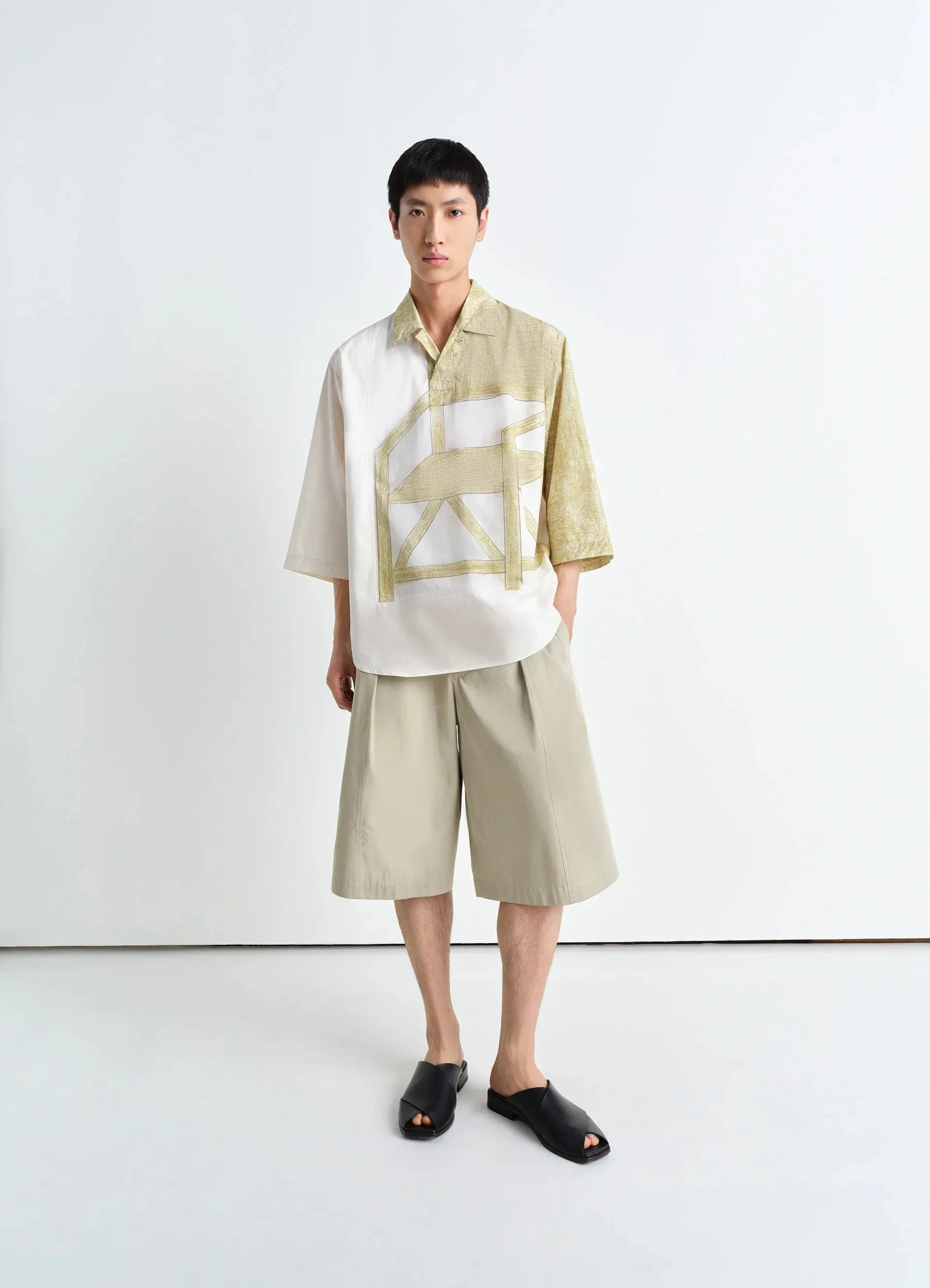 MAXI PLEATED BERMUDA sold by Lemaire