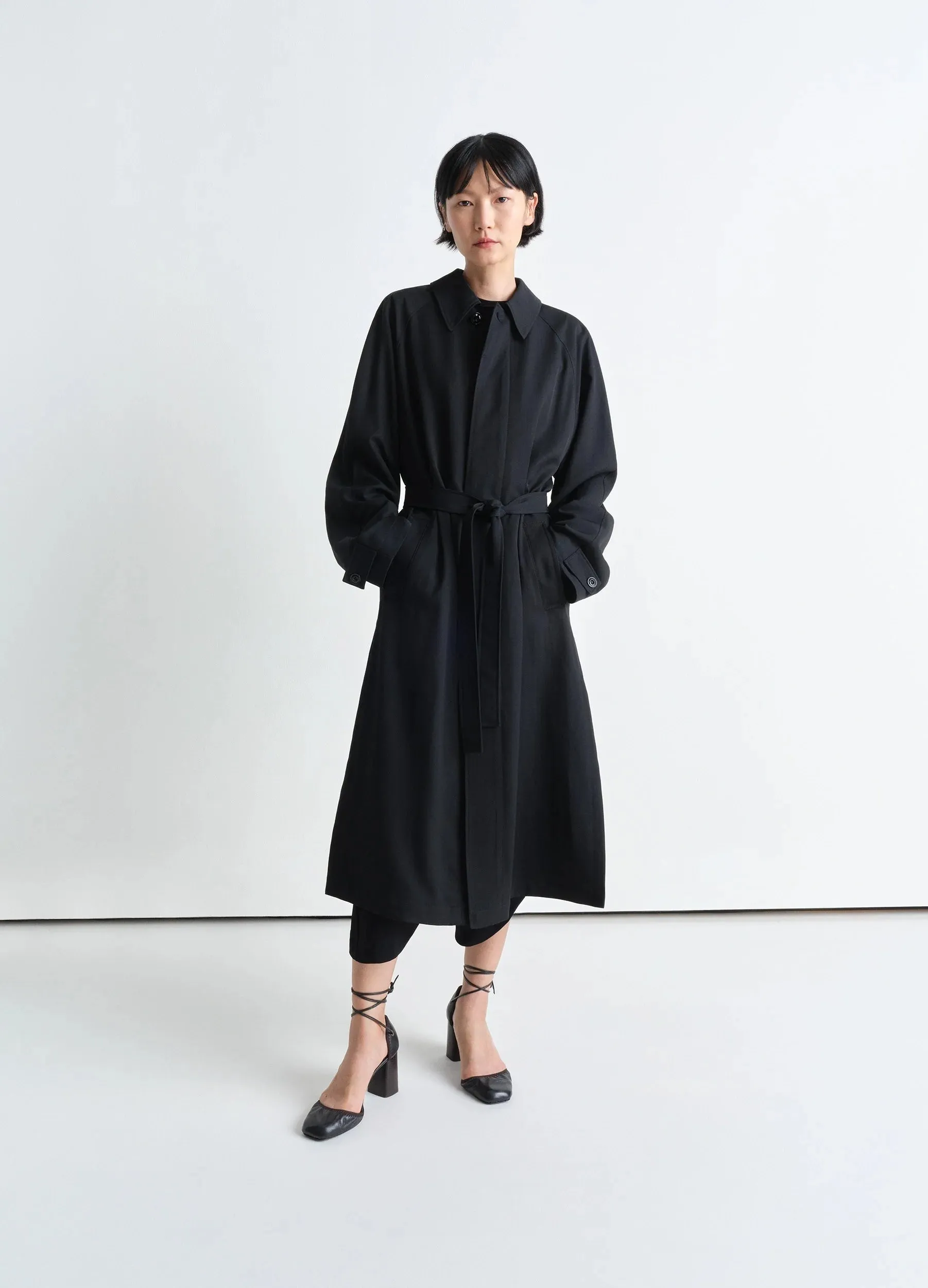 LIGHT SLITTED OVERCOAT sold by Lemaire product image thumbnail 5