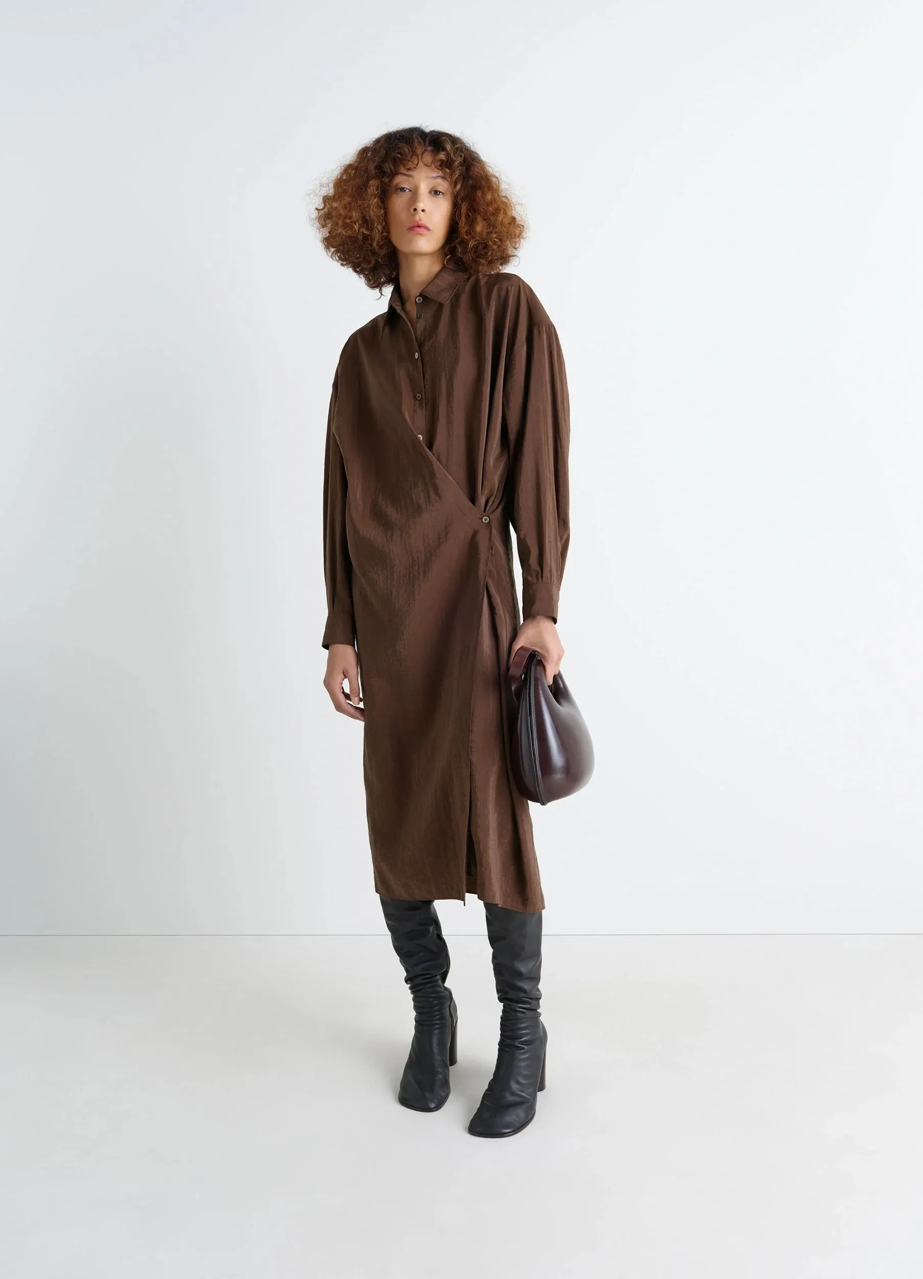 STRAIGHT COLLAR TWISTED DRESS sold by Lemaire