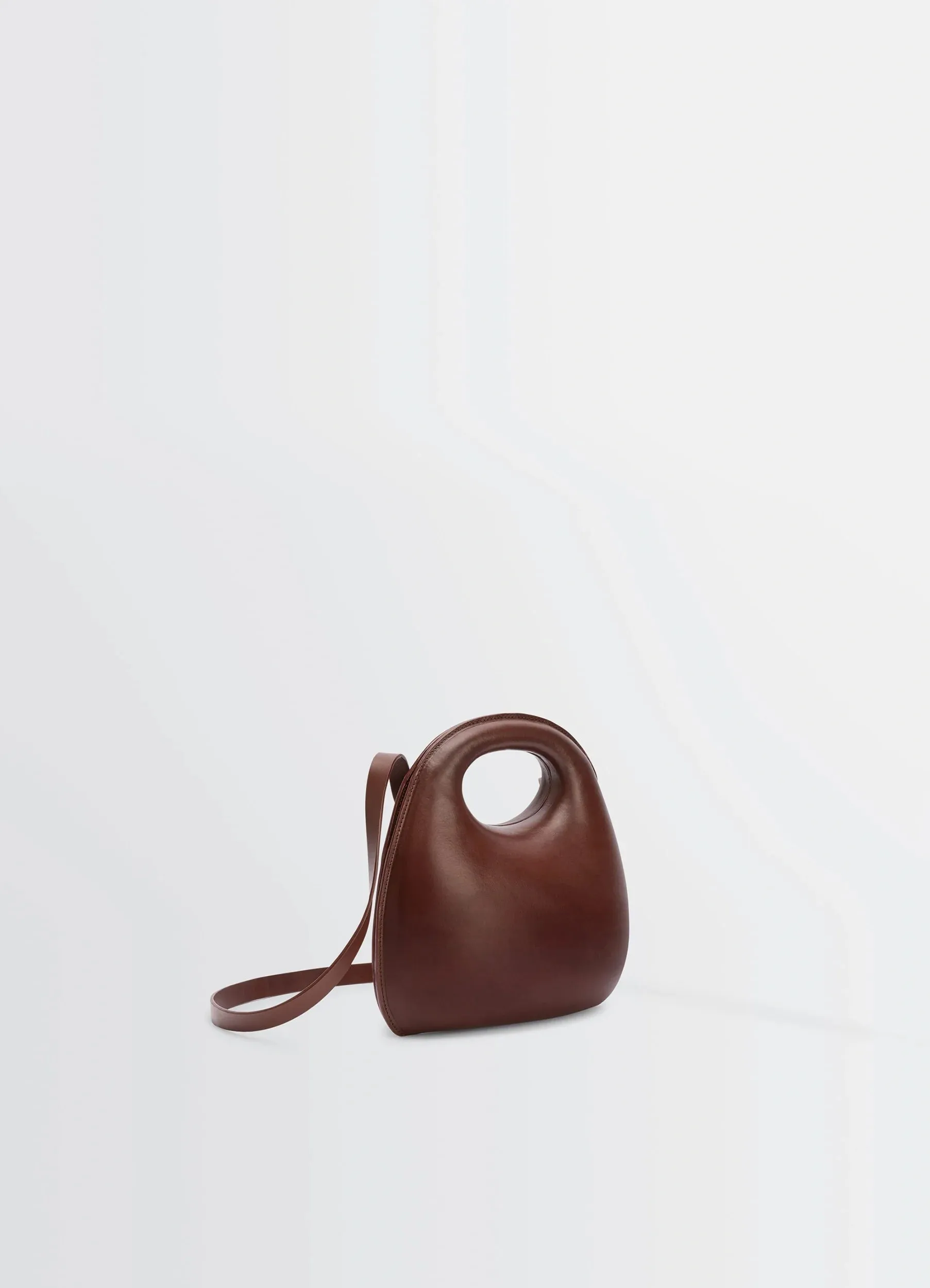 EGG BAG IN MOLDED LEATHER sold by Lemaire product image thumbnail 3