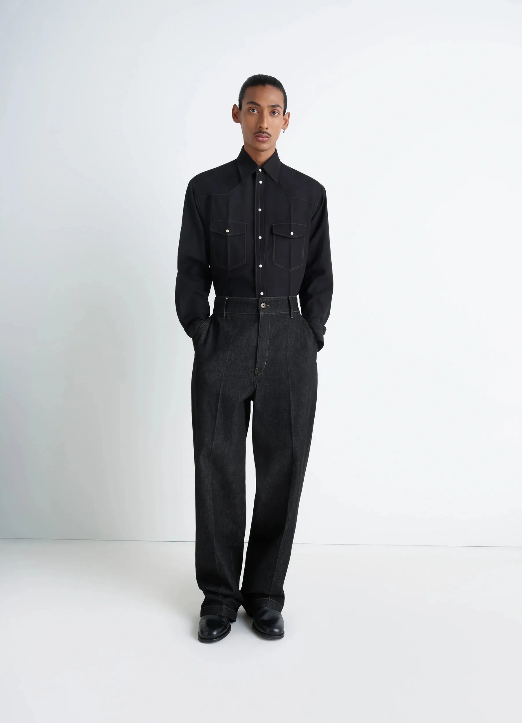 MAXI BARREL WORKWEAR PANTS IN DENIM sold by Lemaire