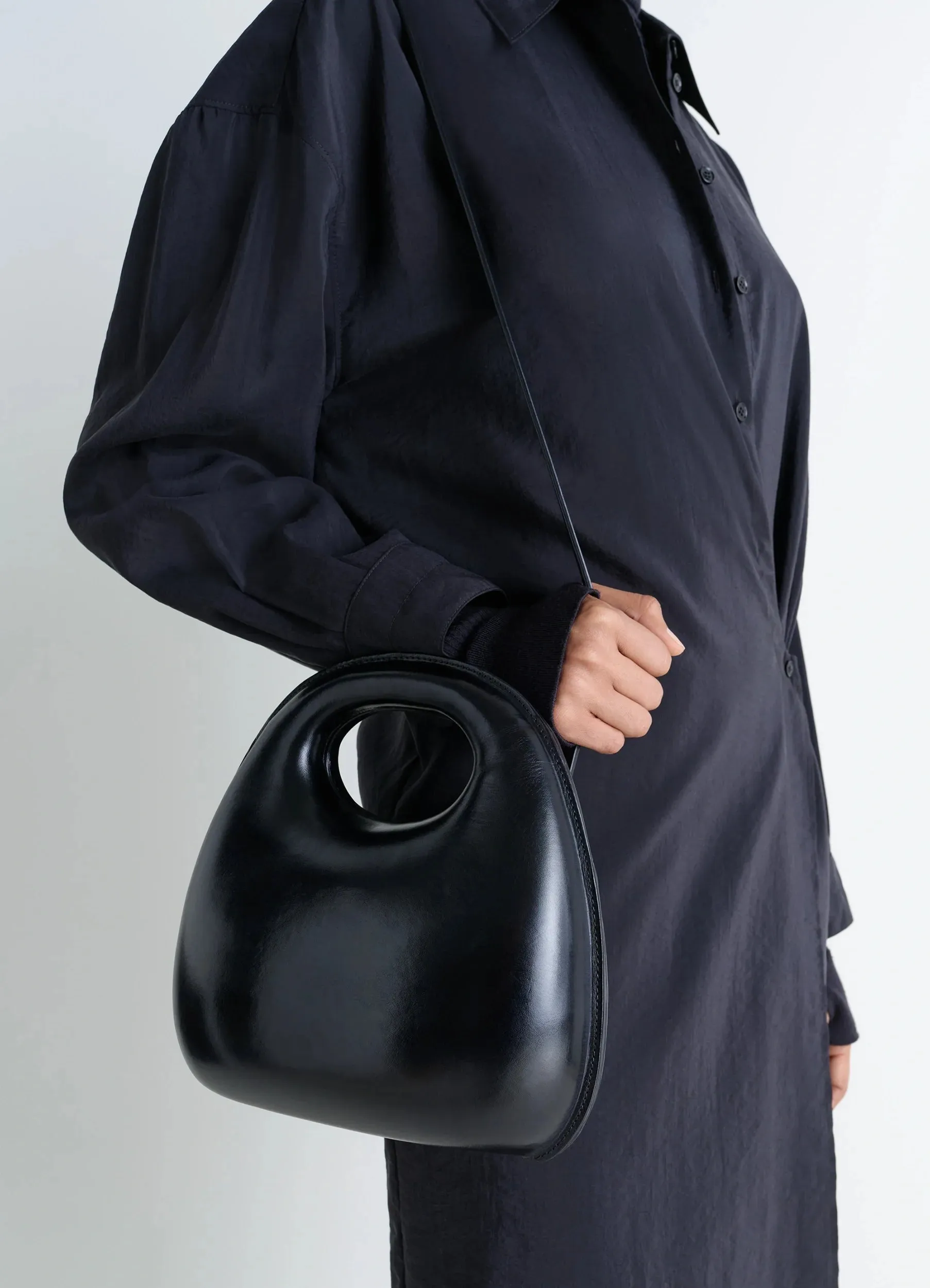 EGG BAG IN MOLDED LEATHER sold by Lemaire product image thumbnail 2