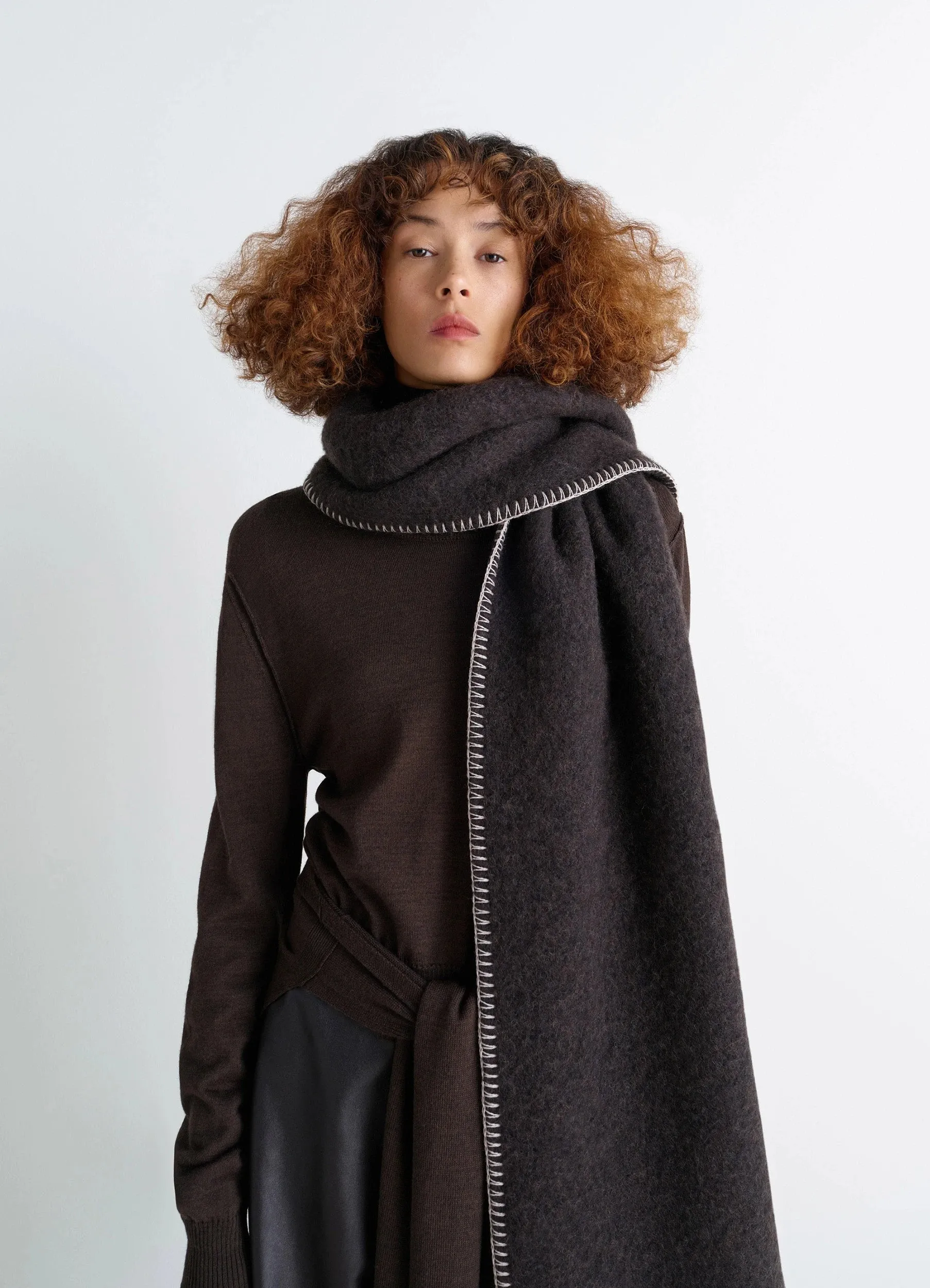 COCOTTE FLUFFY SCARF IN ALPACA sold by Lemaire