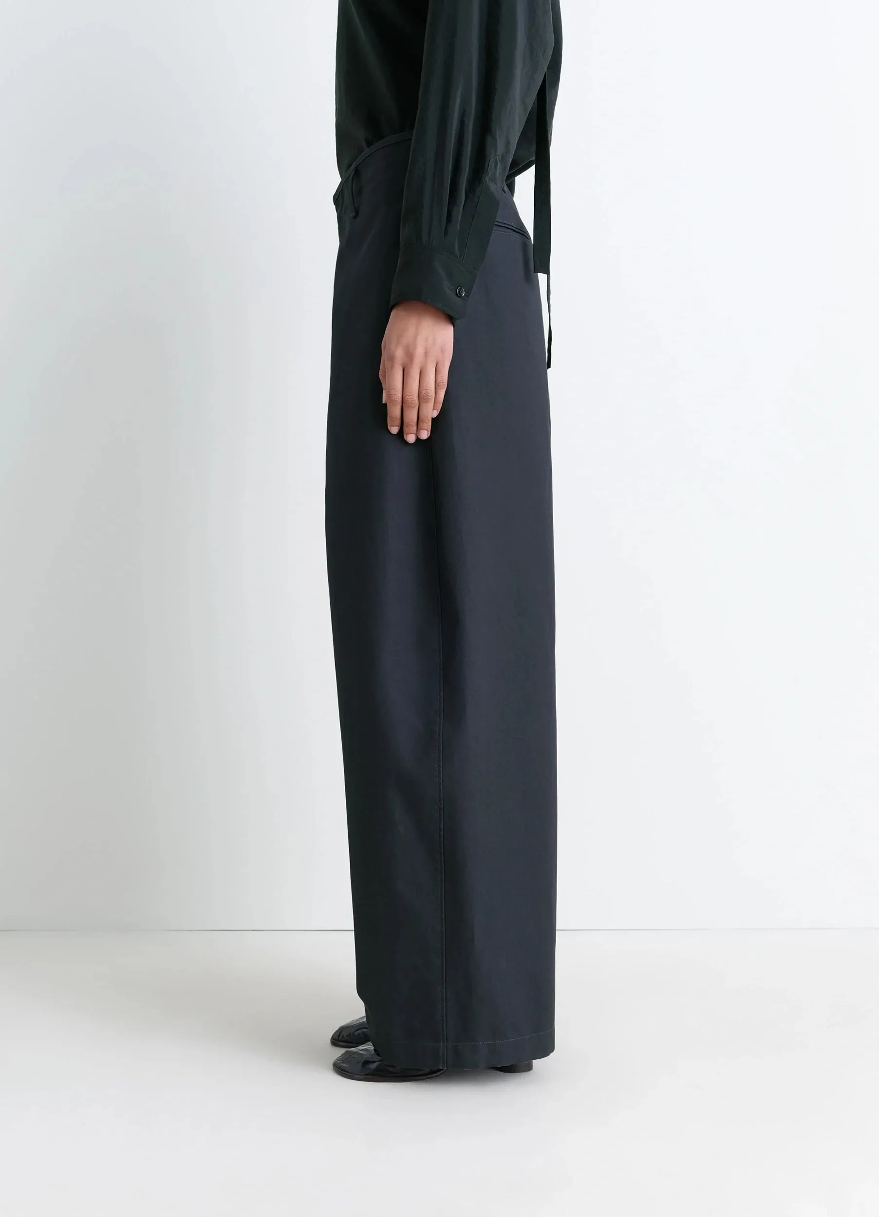 LARGE CHINO IN COTTON TWILL sold by Lemaire product image thumbnail 4