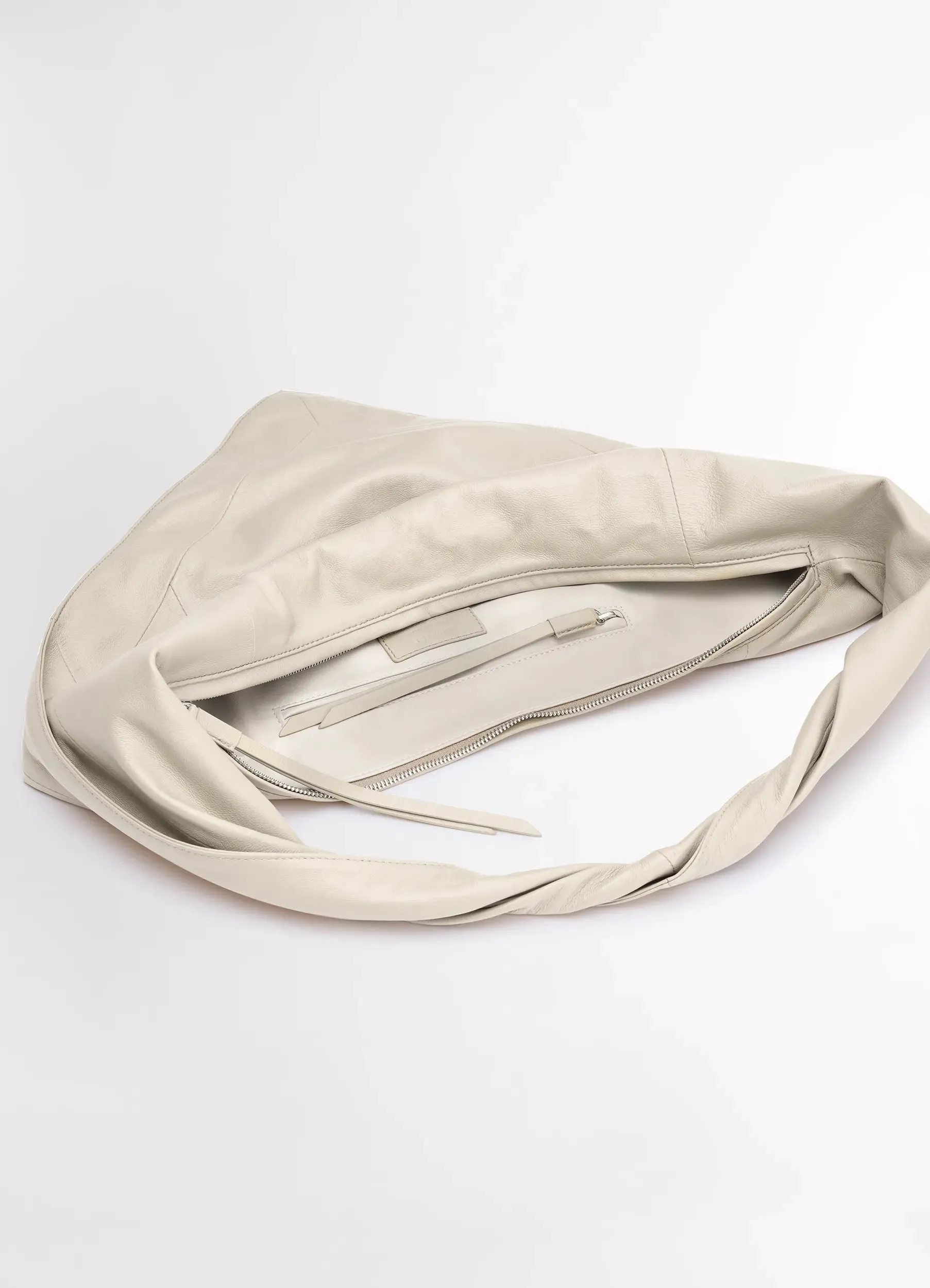SMALL SCARF EXTENDED HANDLE BAG sold by Lemaire product image thumbnail 4