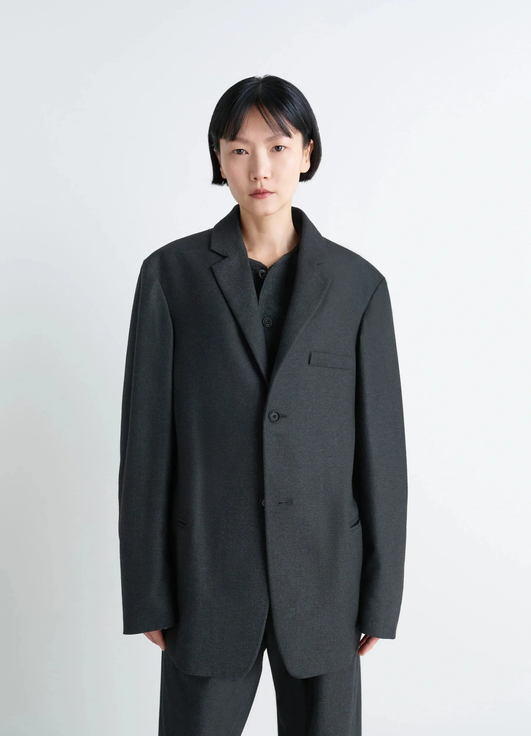 SOFT SINGLE BREASTED JACKET IN CASHMERE sold by Lemaire product image thumbnail 4