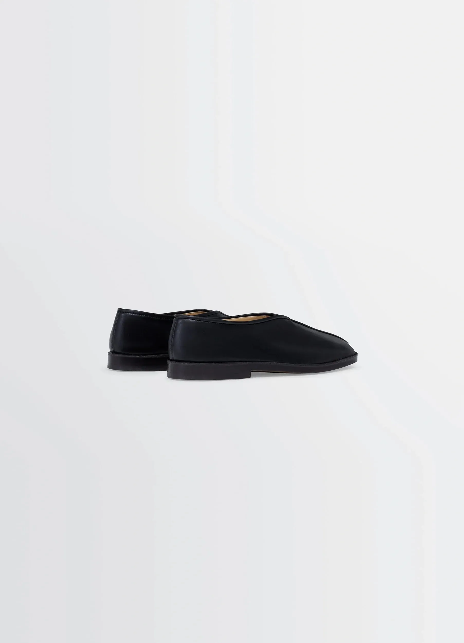 FLAT PIPED SLIPPERS IN LEATHER sold by Lemaire product image thumbnail 4