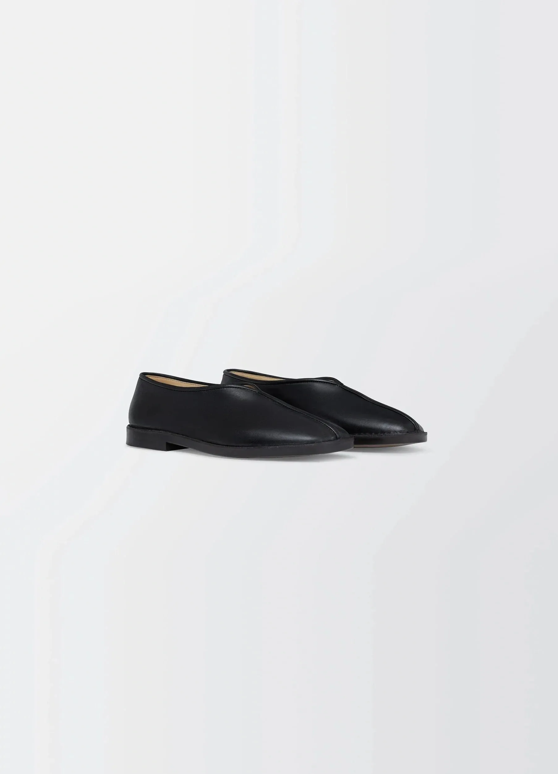 FLAT PIPED SLIPPERS IN LEATHER sold by Lemaire product image thumbnail 3