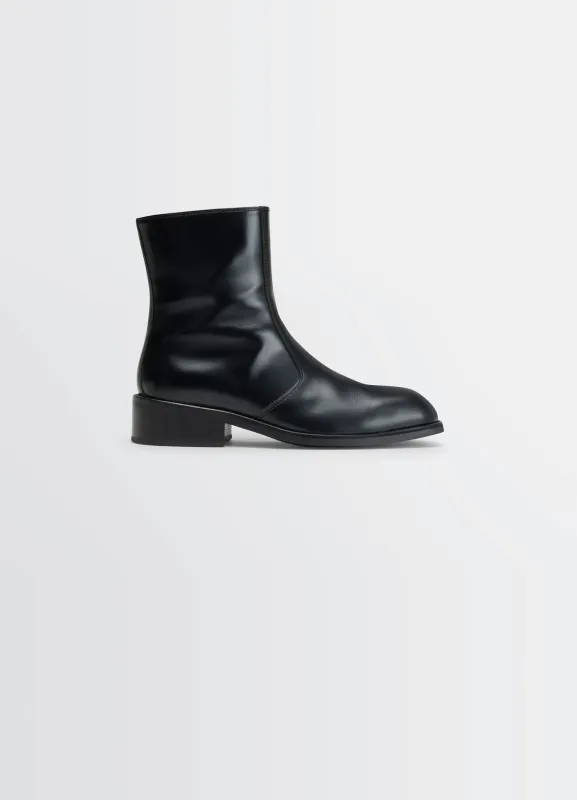 ZIPPED BOOTS sold by Lemaire