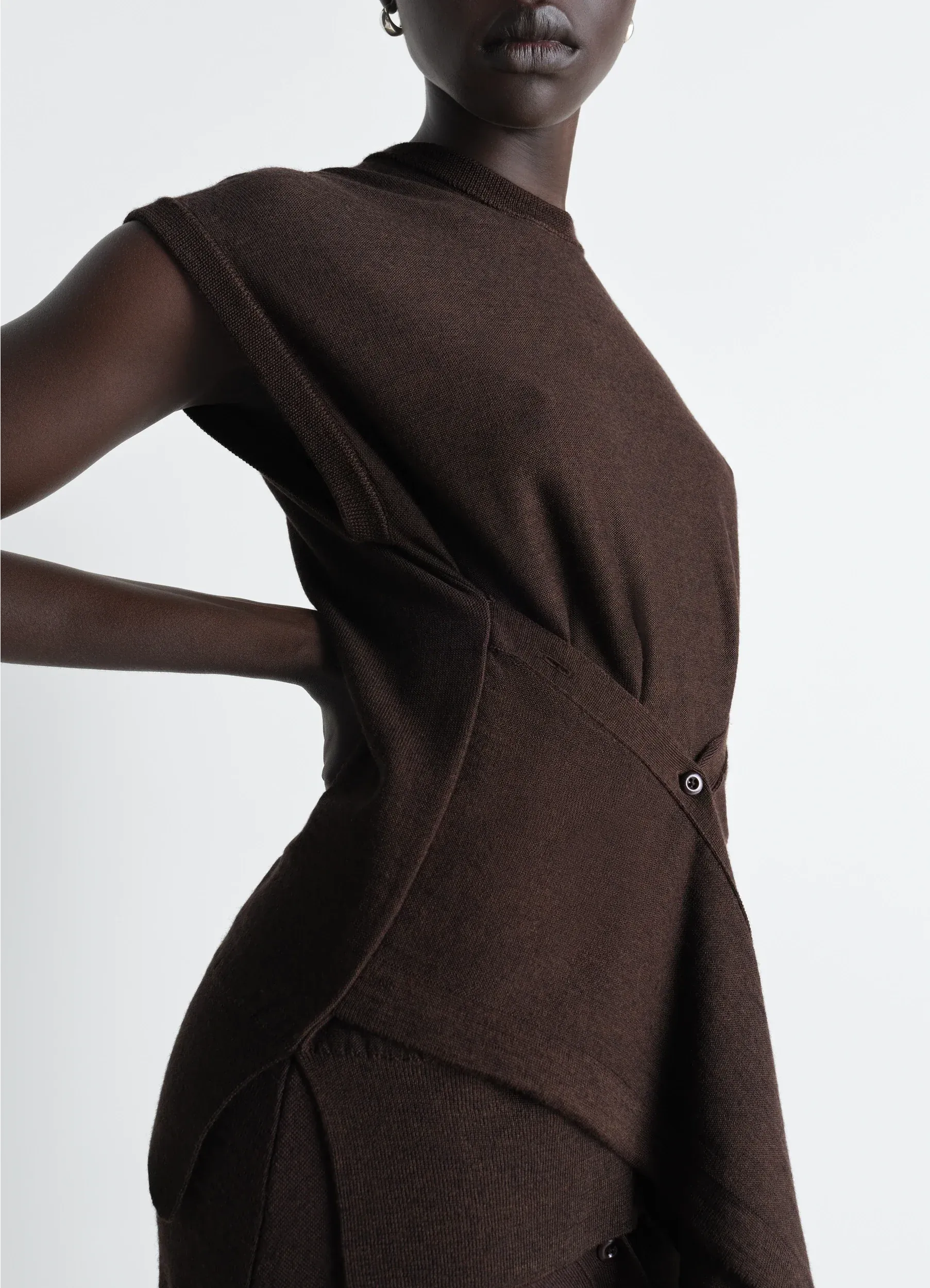 SLEEVELESS BUTTONED TOP IN MERINO BLEND sold by Lemaire product image thumbnail 2